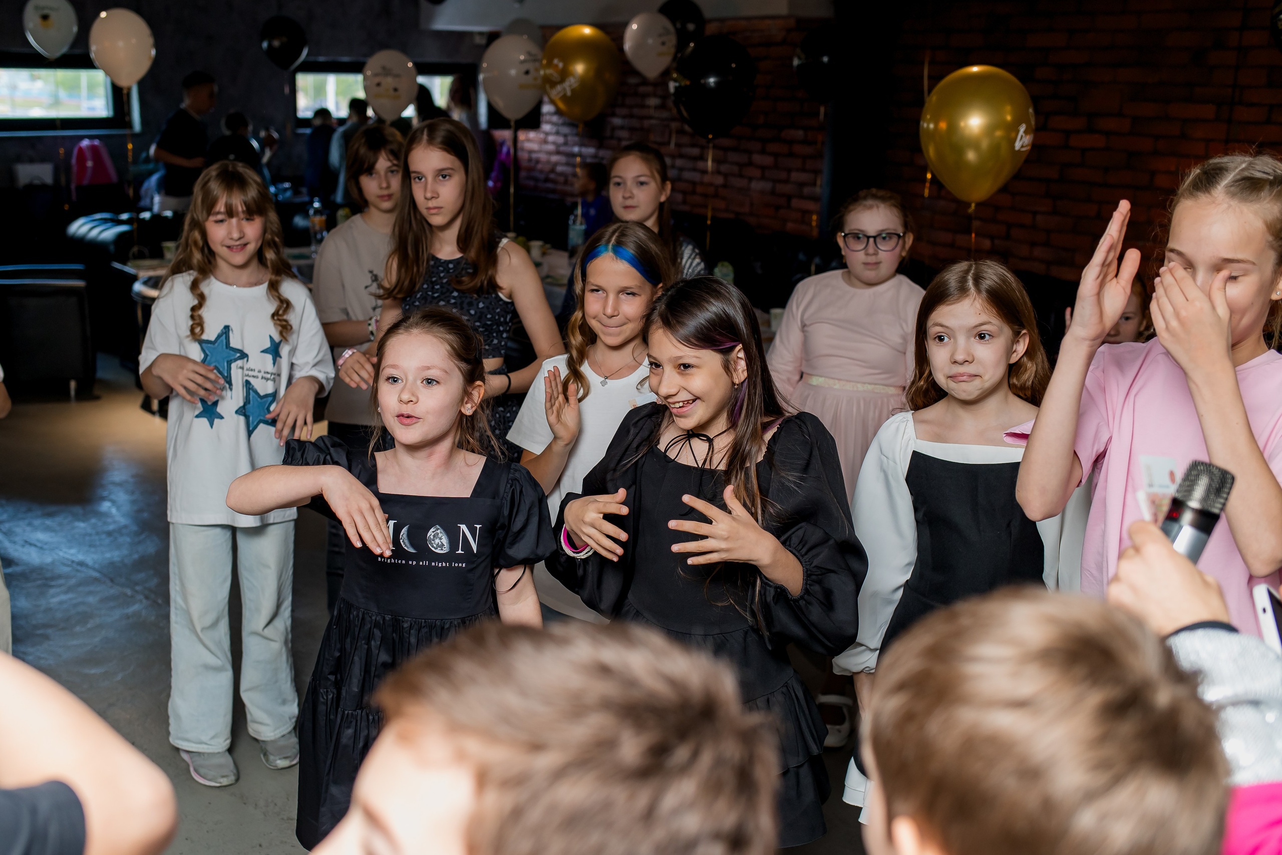 Выпускной 4 класс. Фотограф в Москве Авдеева Мария