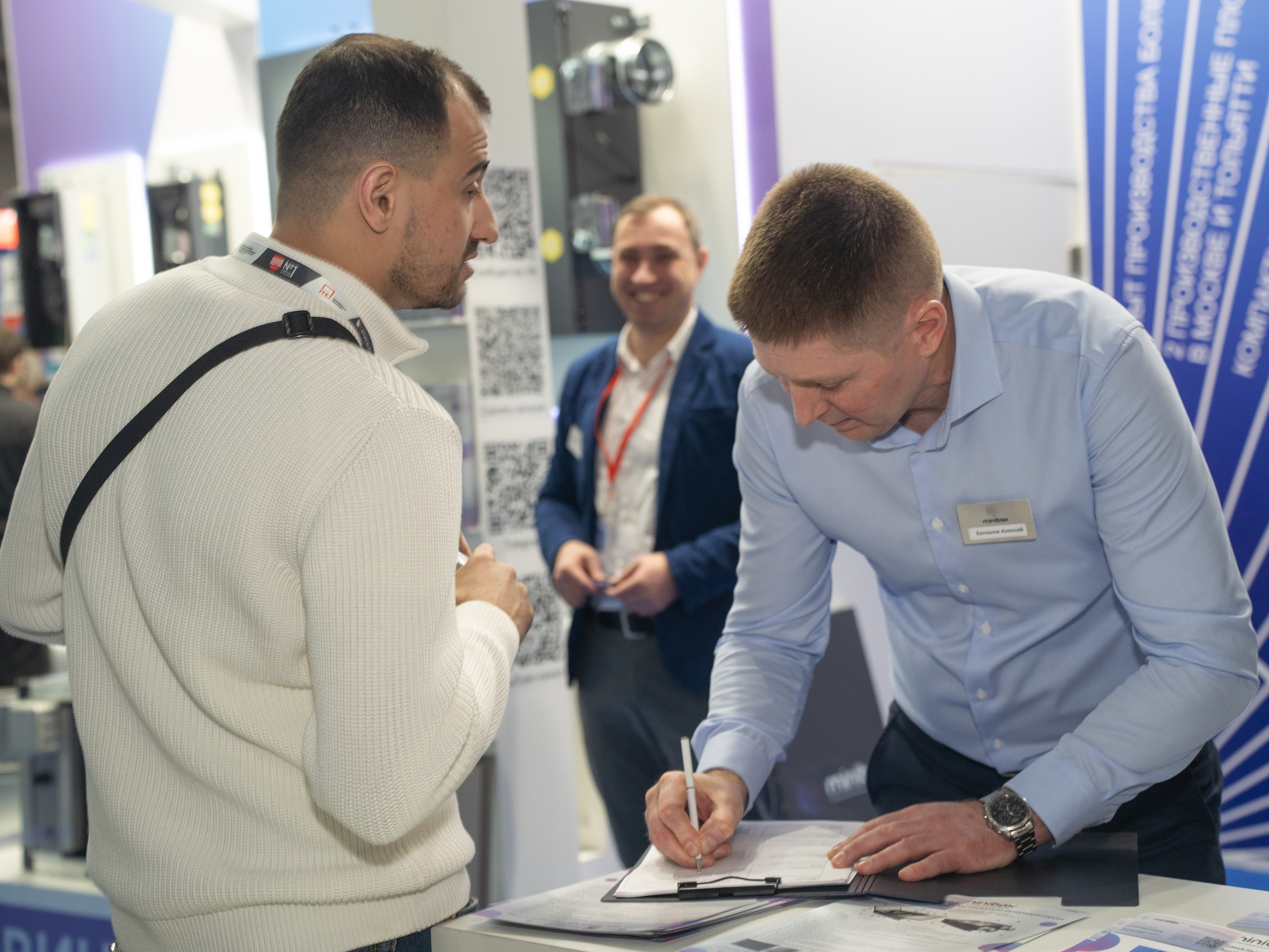 Крокус Вентиляция. Фотограф Зинаида Евдокимова