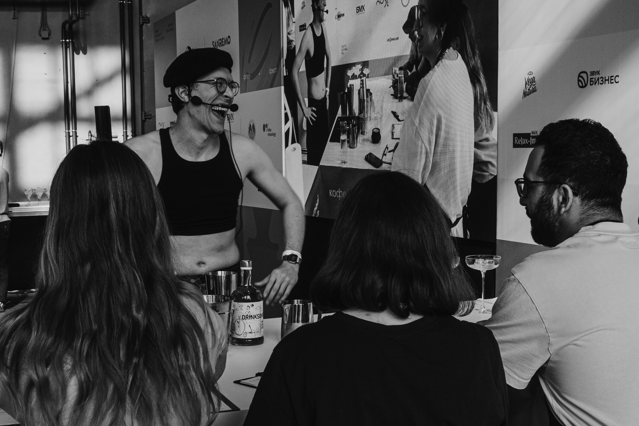 Репортажная съемка. Фотограф из Санкт-Петербурга. Снимаю портреты, свадьбы и репортажи