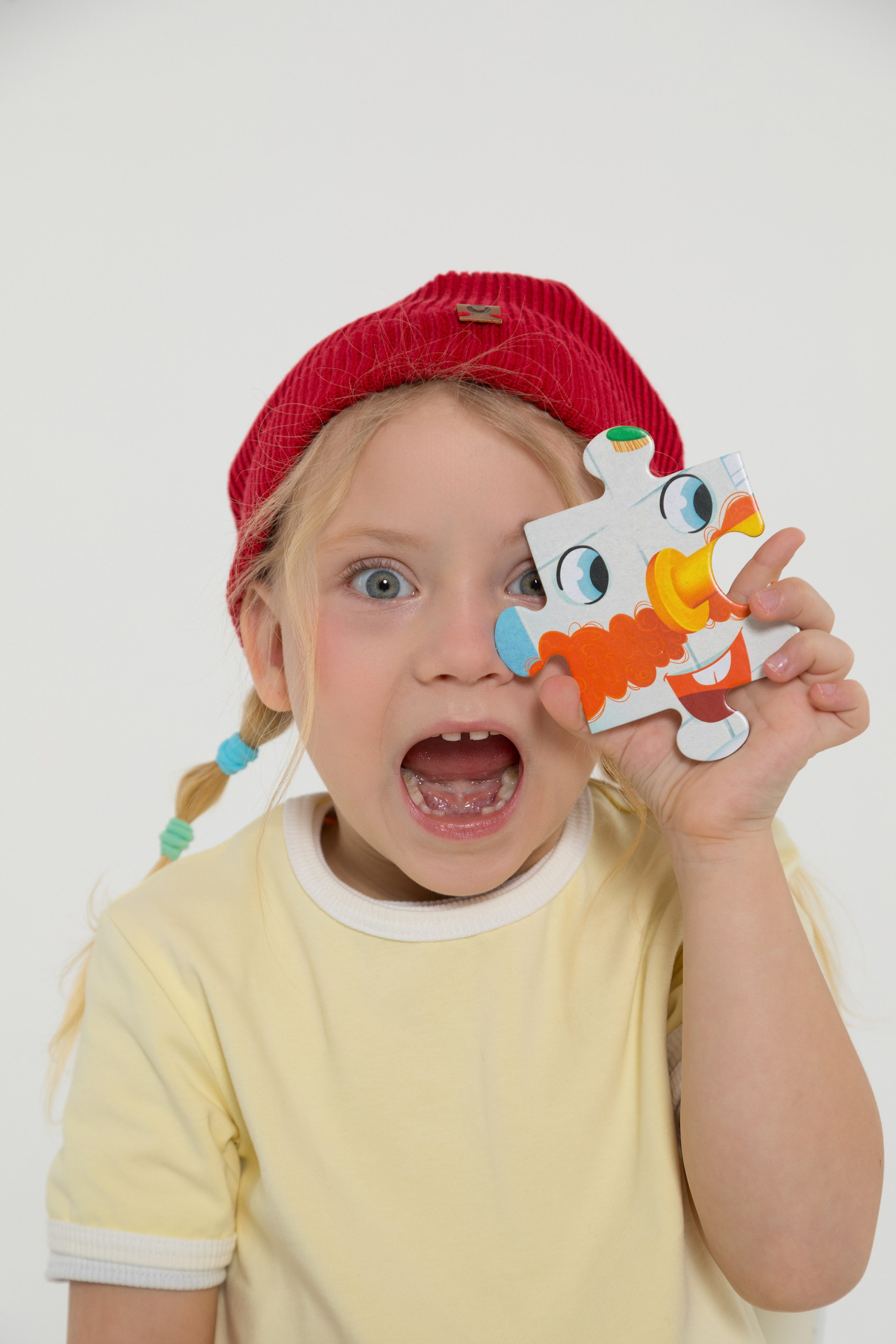 Имиджевая и каталожная съёмка для бренда детских пазлов. Детский и контент фотограф Надя Волкова Санкт-Петербург