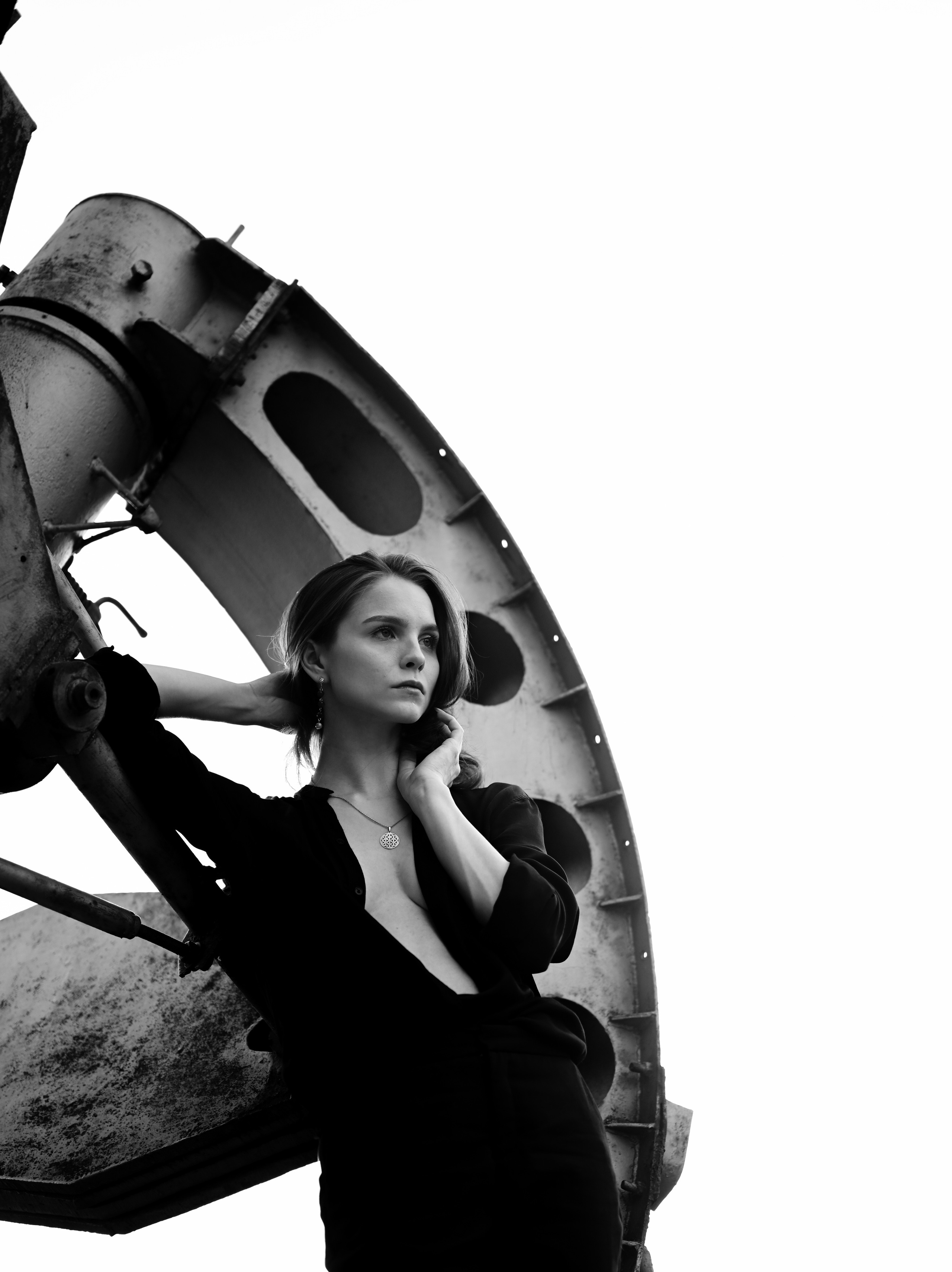 Женский портрет. Главная