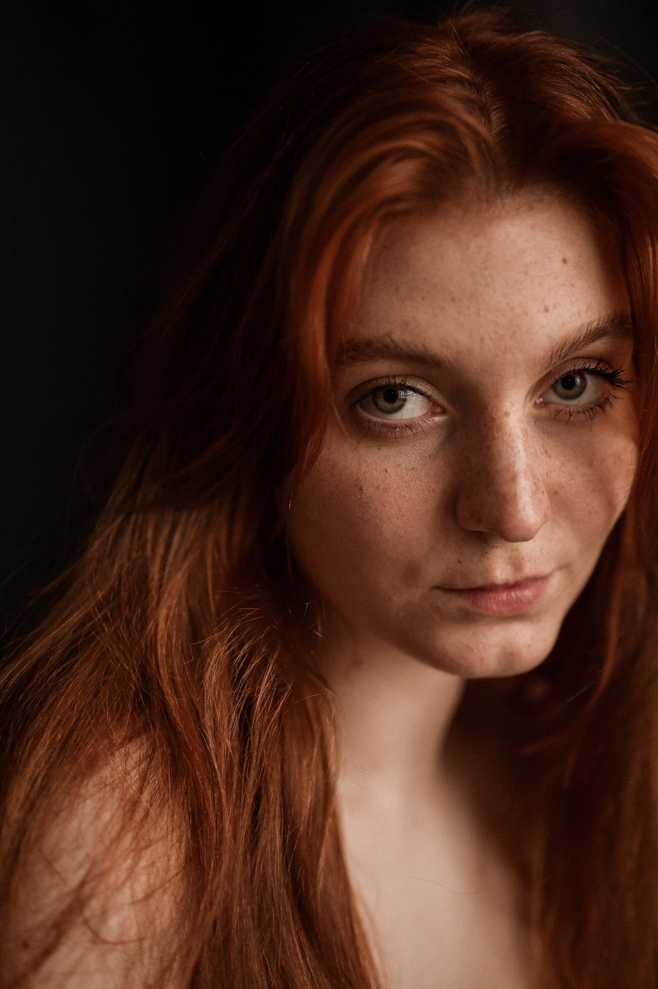 Женский портрет. Главная