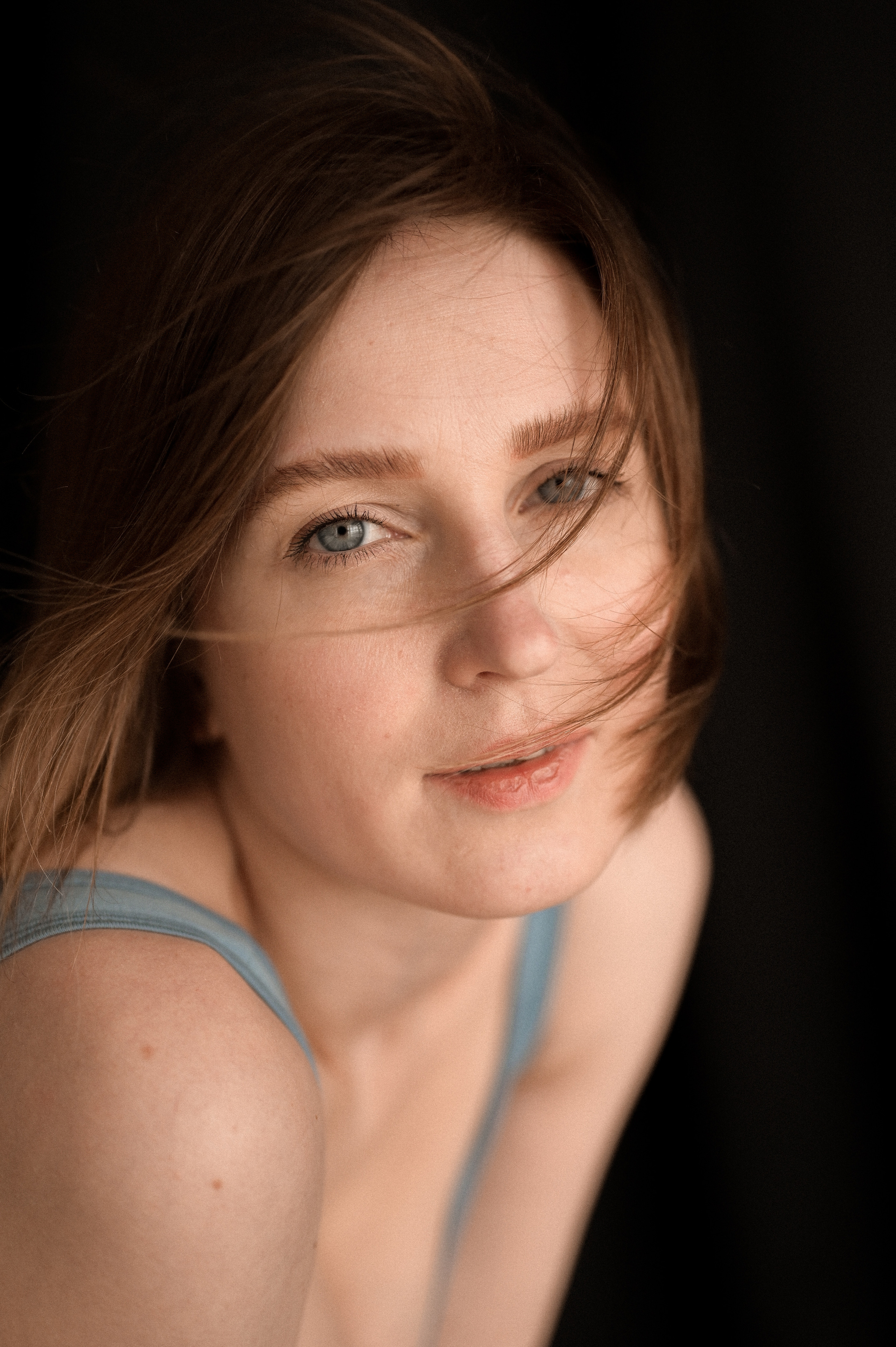 Женский портрет. Главная