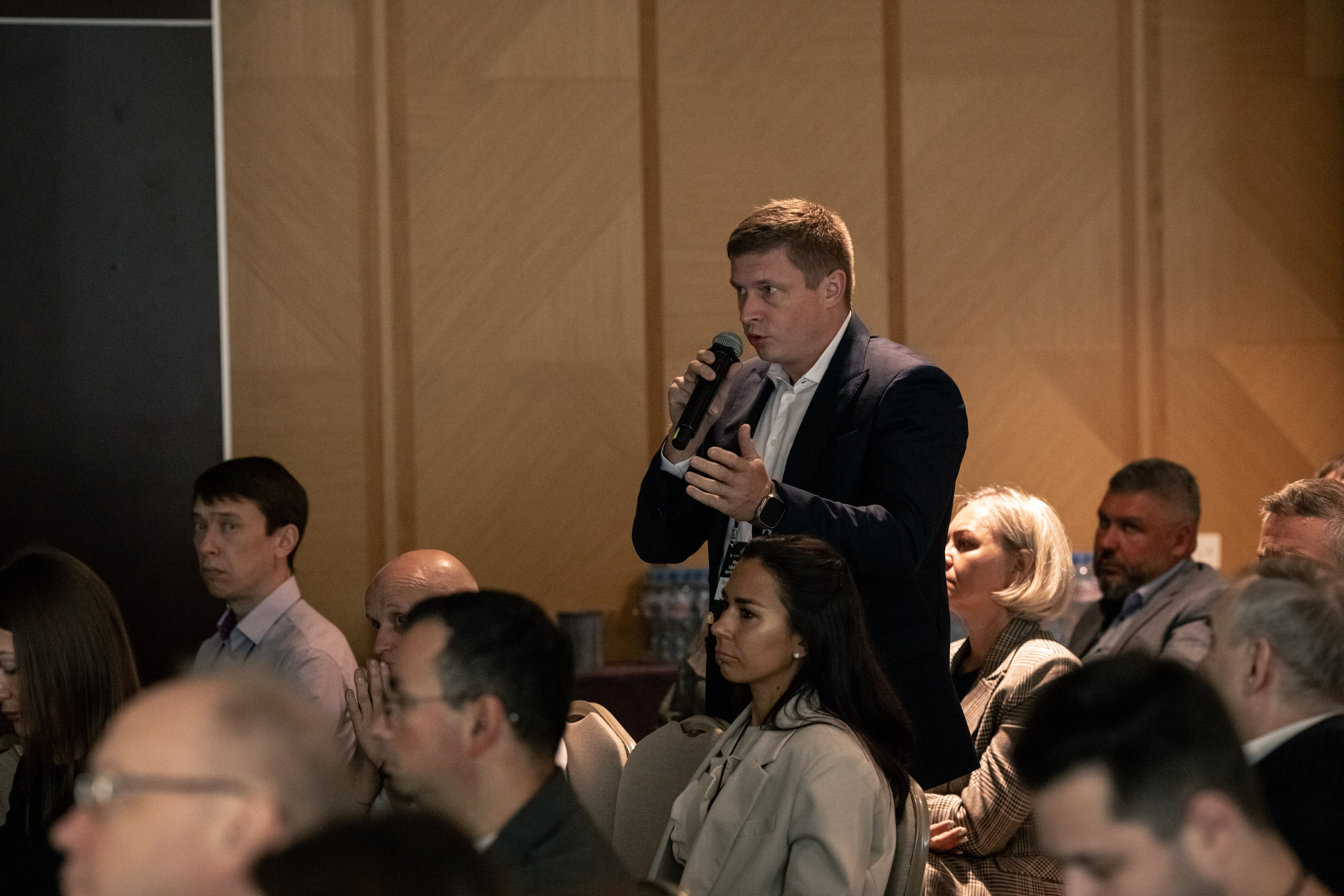 АВТОБОСС | Лекция Финансовая Эффективность Автобизнеса 2025. Фотограф брендов и бизнеса в Москве Алексей Сентюрин