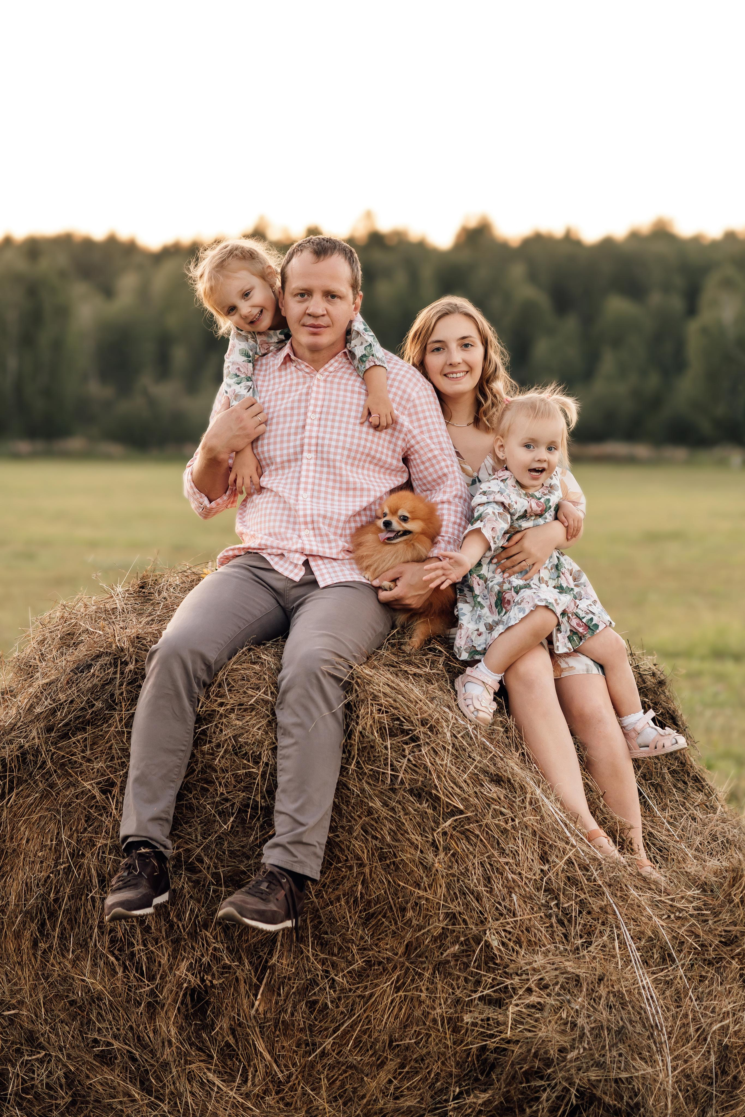 Семья, поле, лето. Marina Shakirova Photography