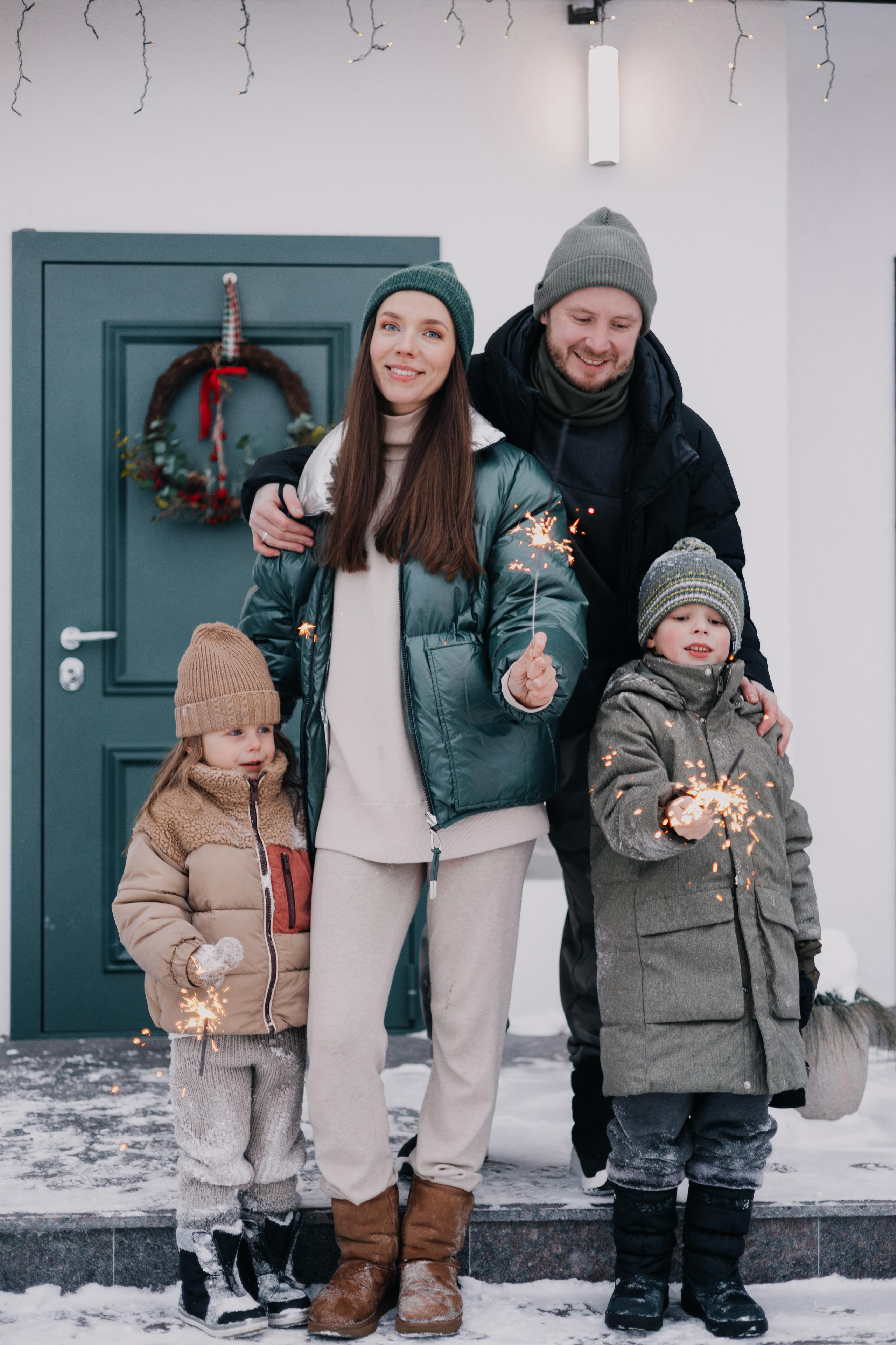 Семья, зима, пикап. Marina Shakirova Photography