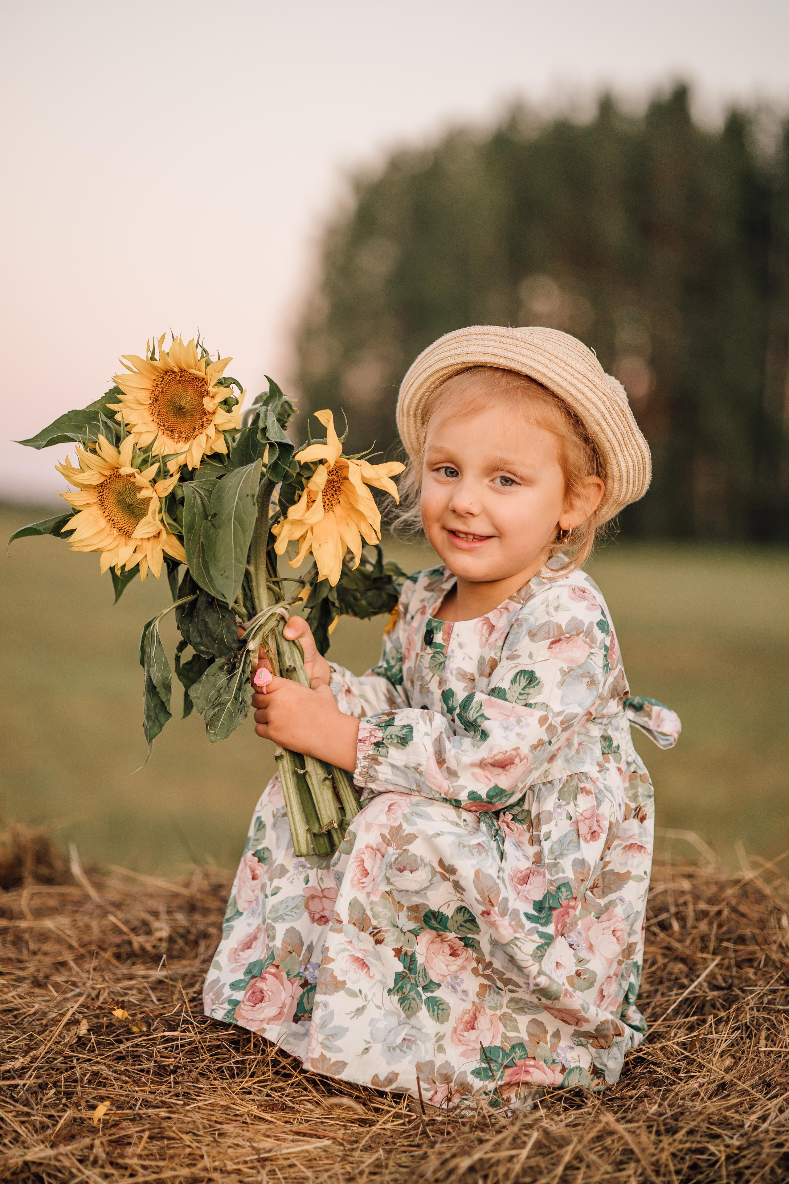 Семья, поле, лето. Marina Shakirova Photography