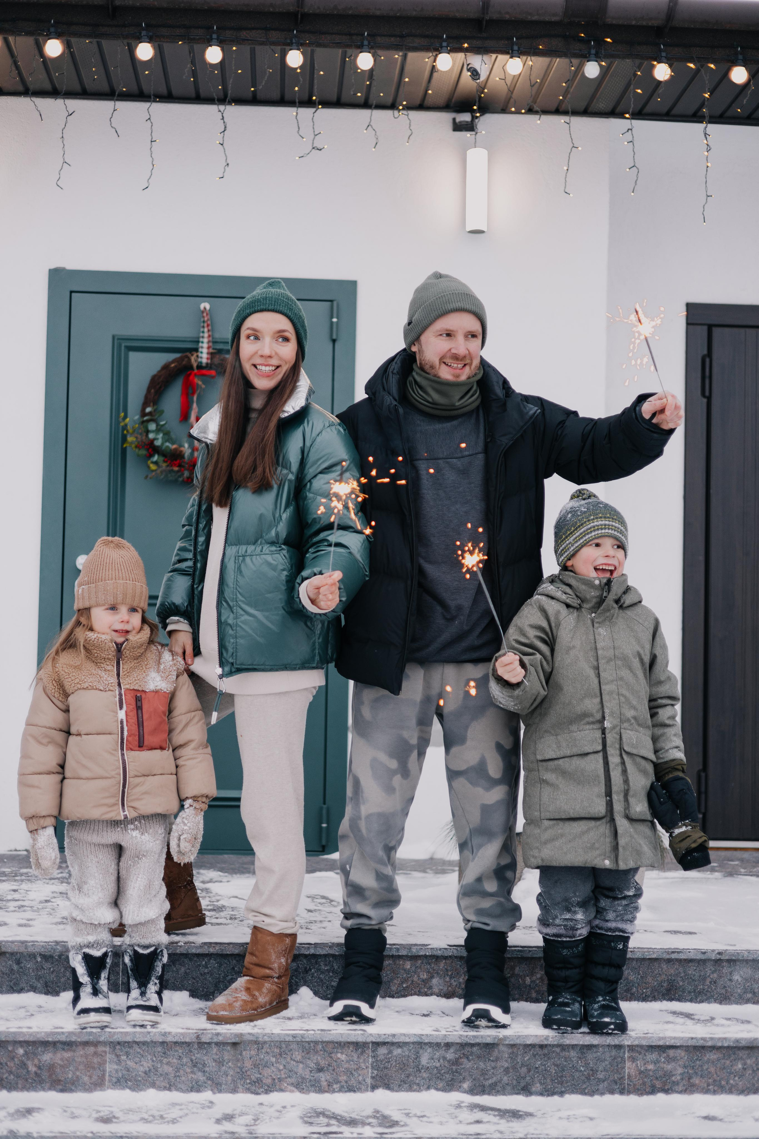 Семья, зима, пикап. Marina Shakirova Photography