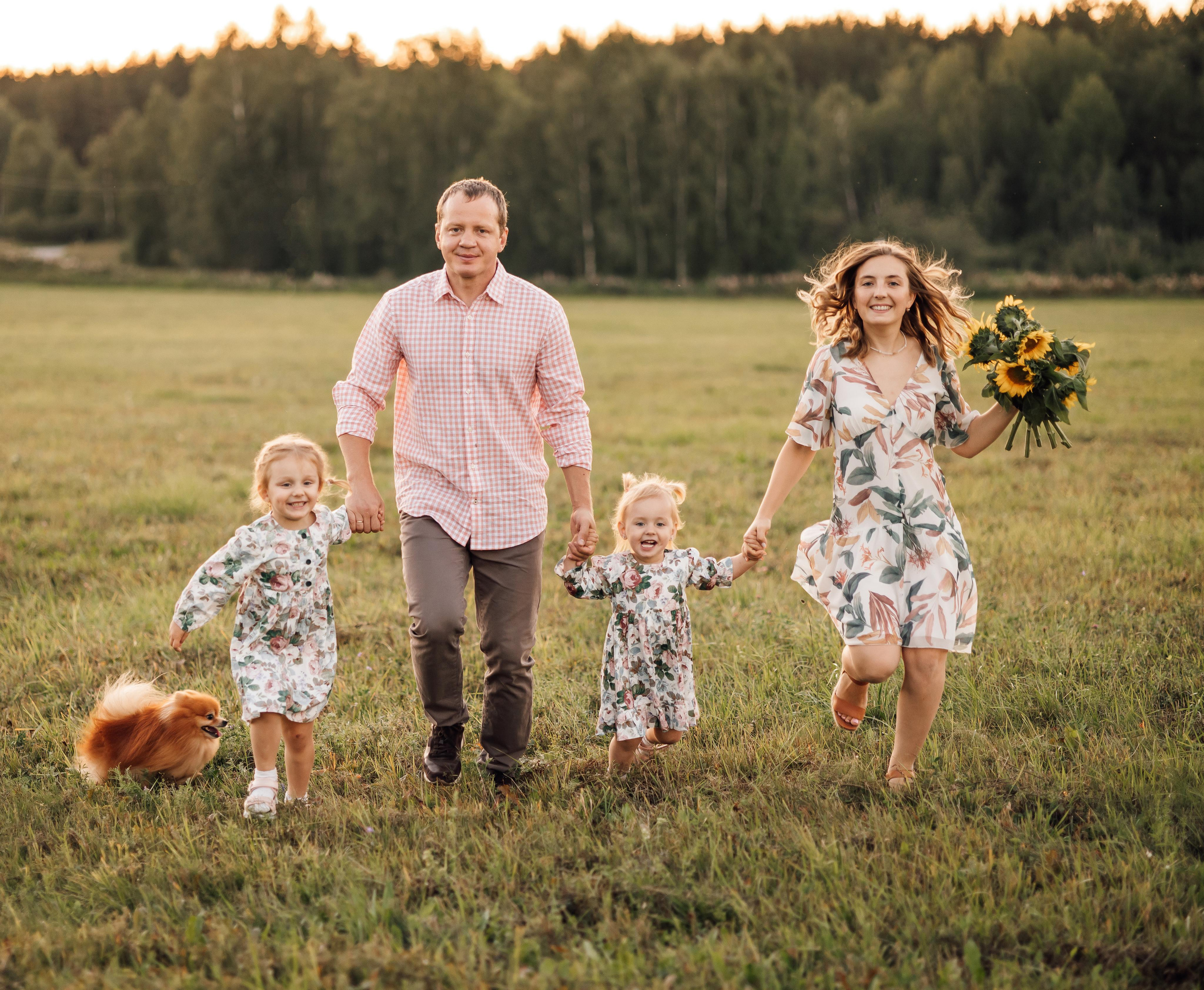 Семья, поле, лето. Marina Shakirova Photography