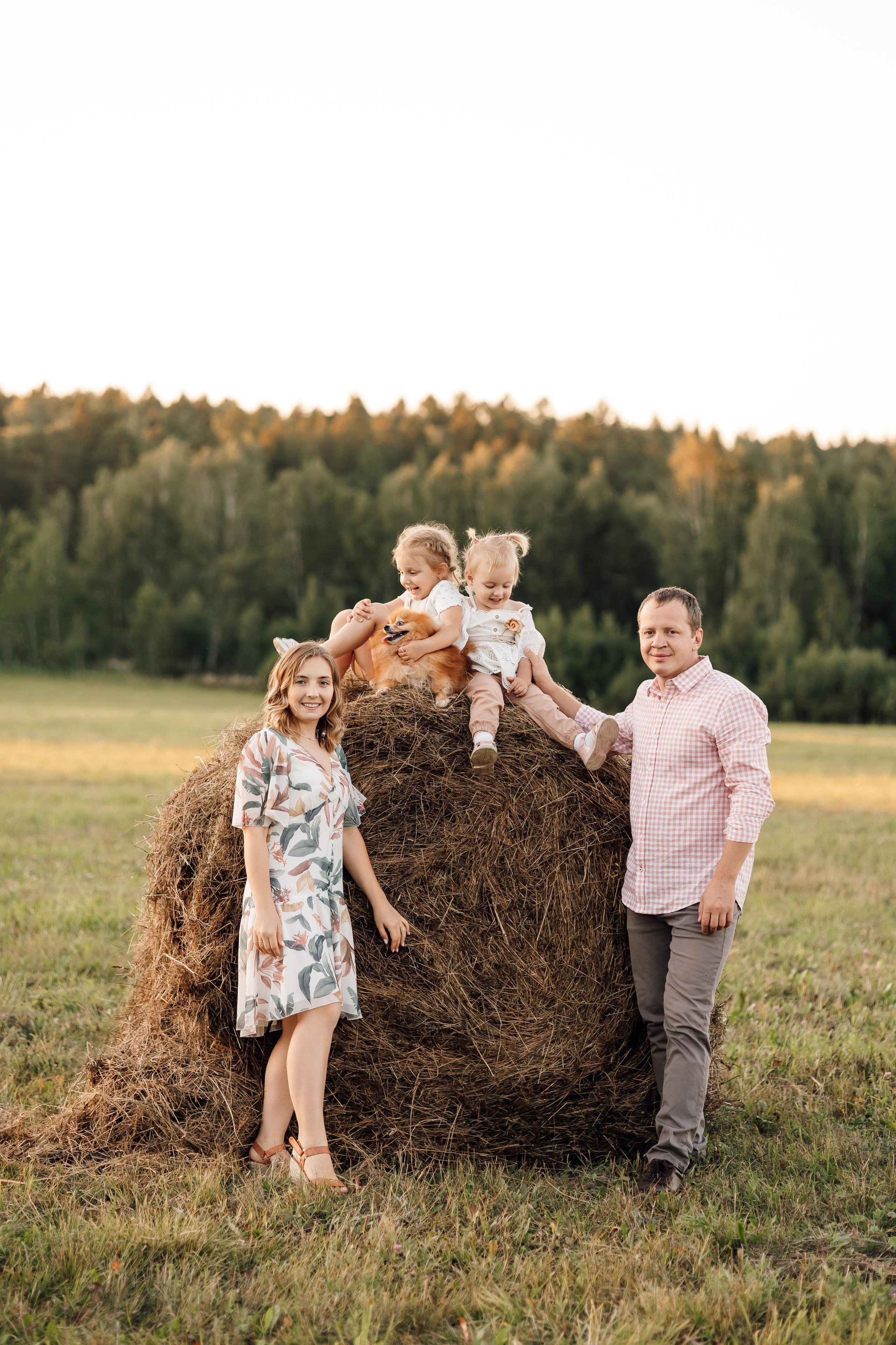 Семья, поле, лето. Marina Shakirova Photography