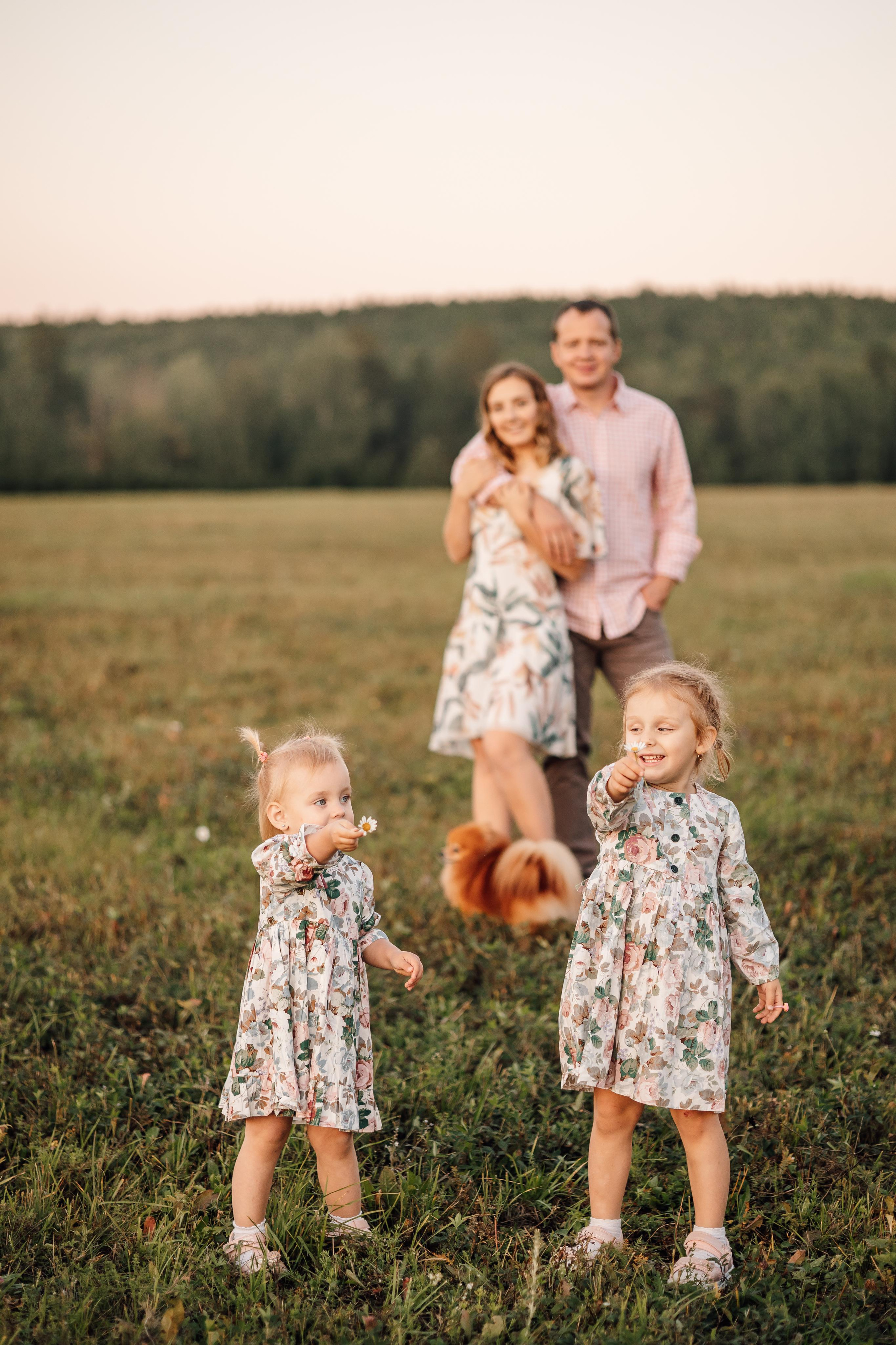 Семья, поле, лето. Marina Shakirova Photography