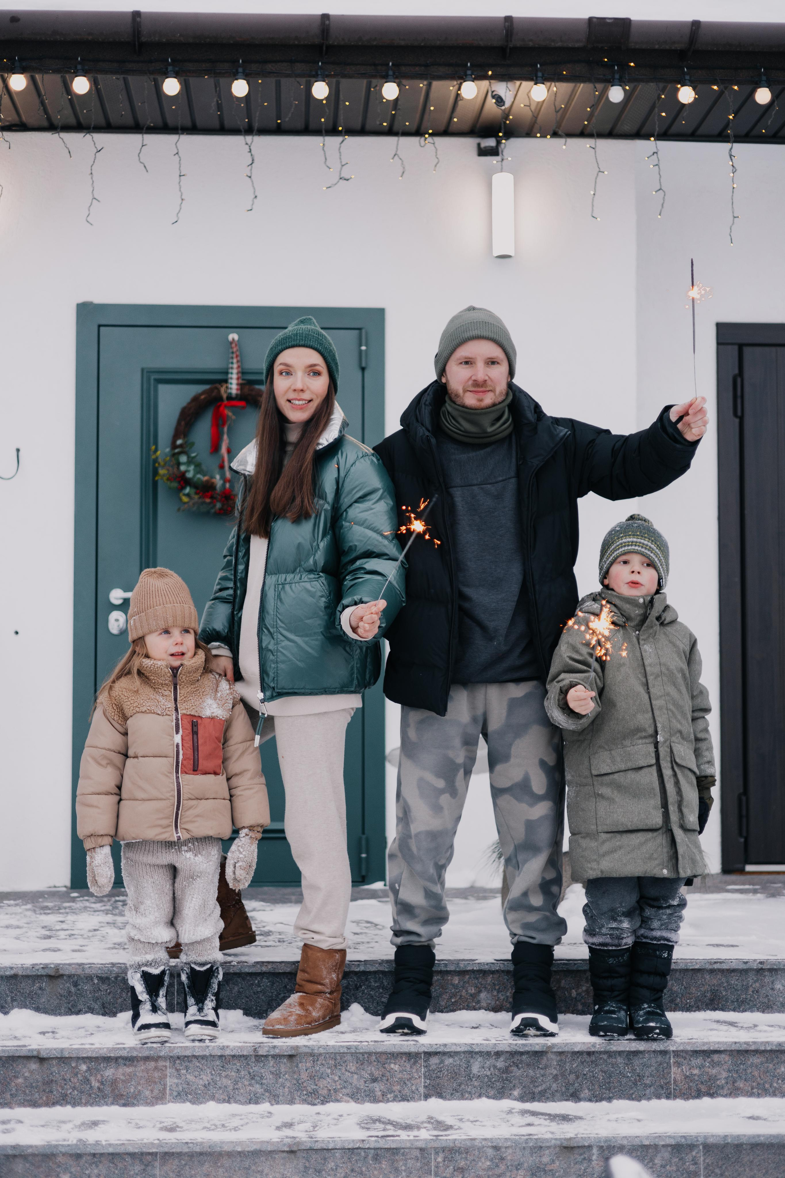 Семья, зима, пикап. Marina Shakirova Photography