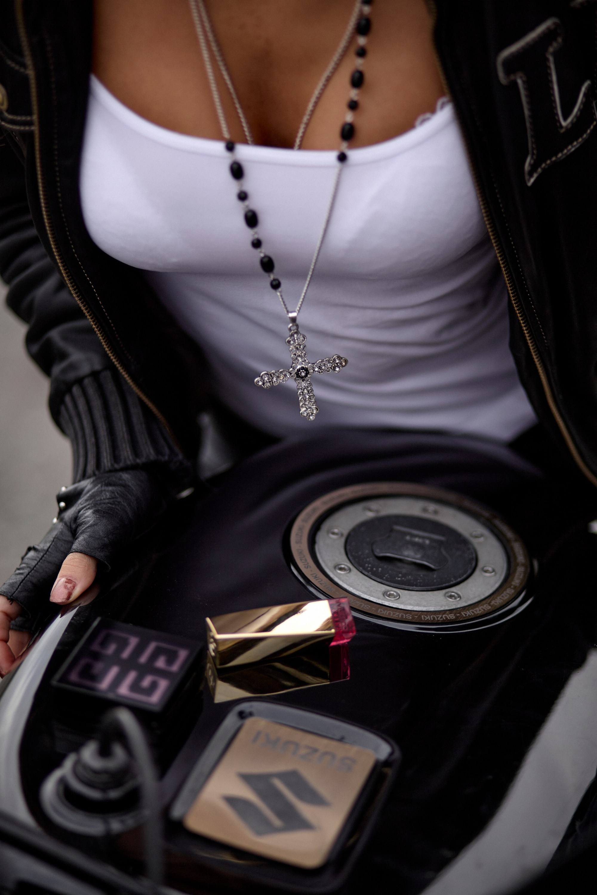 Парень, девушка, байк. Фотограф Андрей Серенков