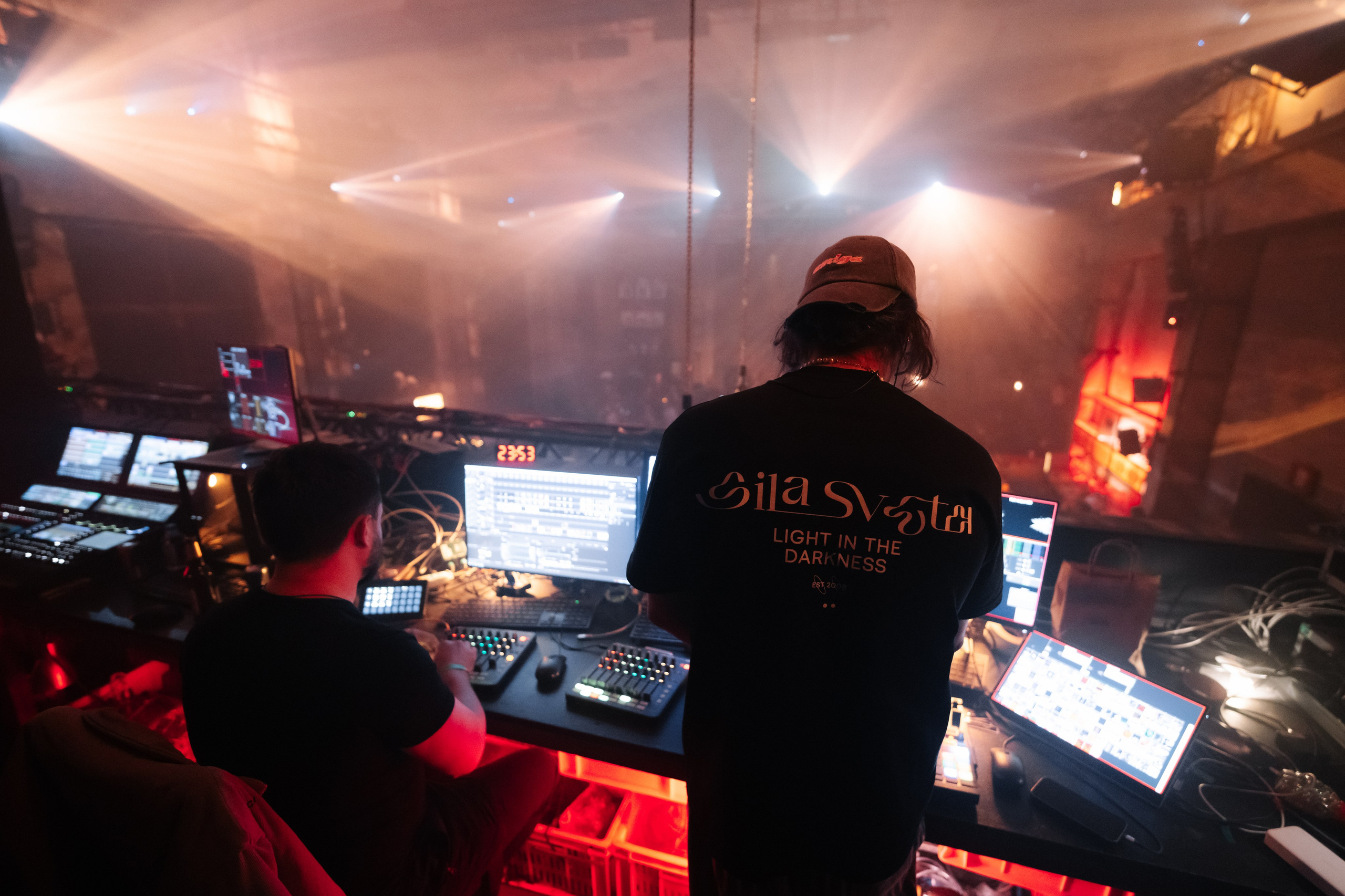 SICK YEARS, ARMA ╳ SILA SVETA. @tomrus: Рустам Шагиморданов — фотограф