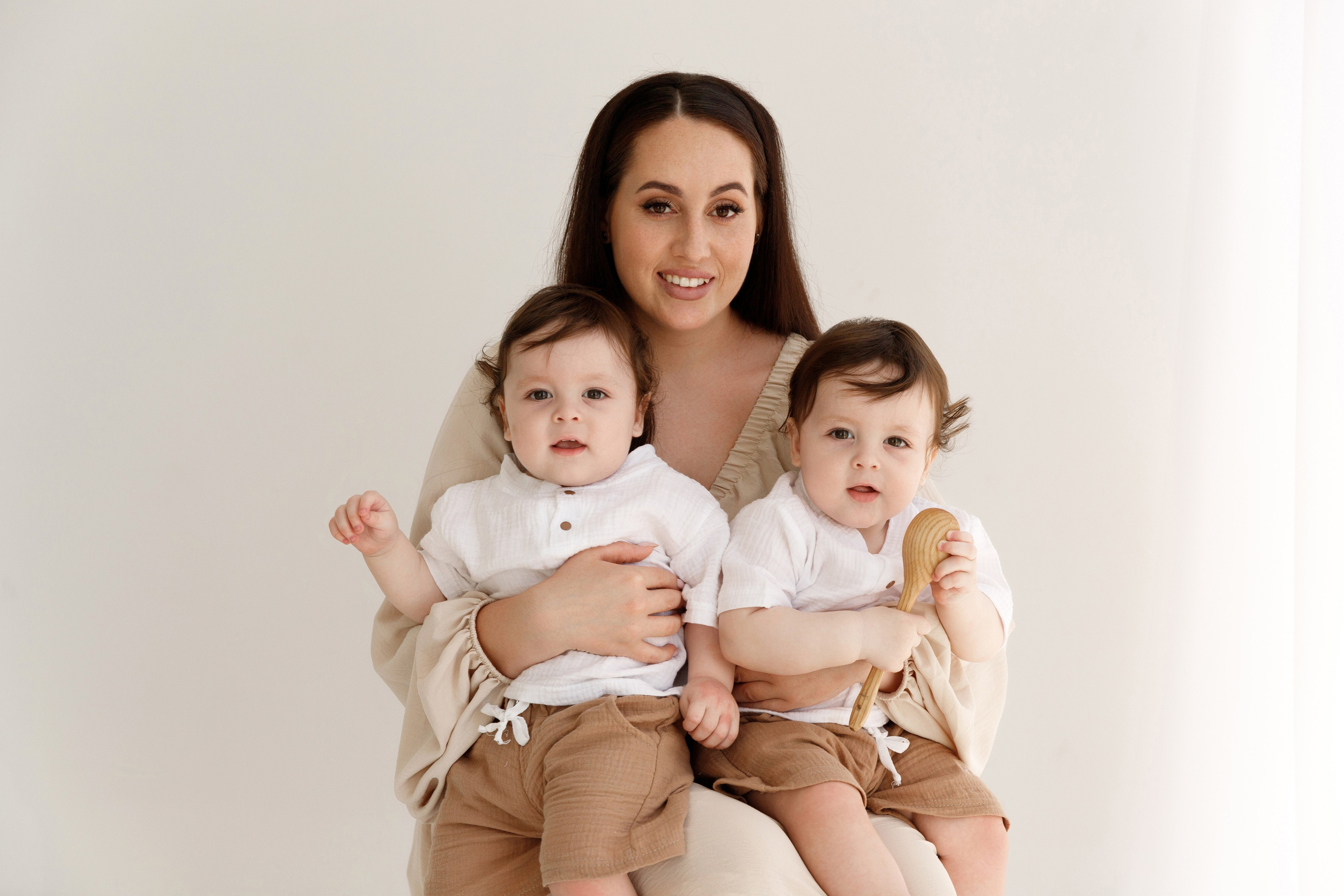 Близнецы Артём и Артур. Фотограф новорожденных Славянск-на-Кубани Куцевольская Екатерина