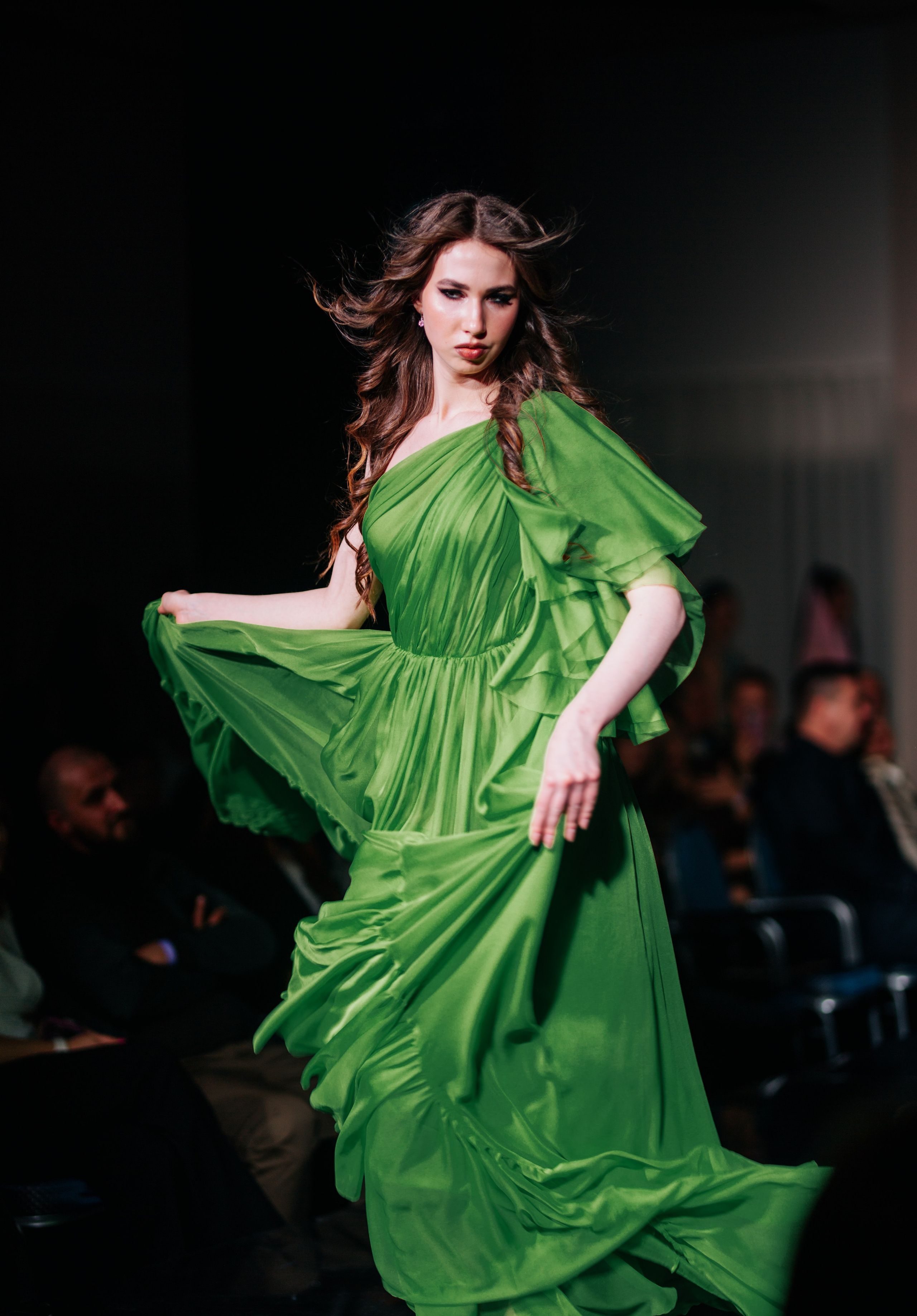 Status Fashion Week. Фотограф в Крыму