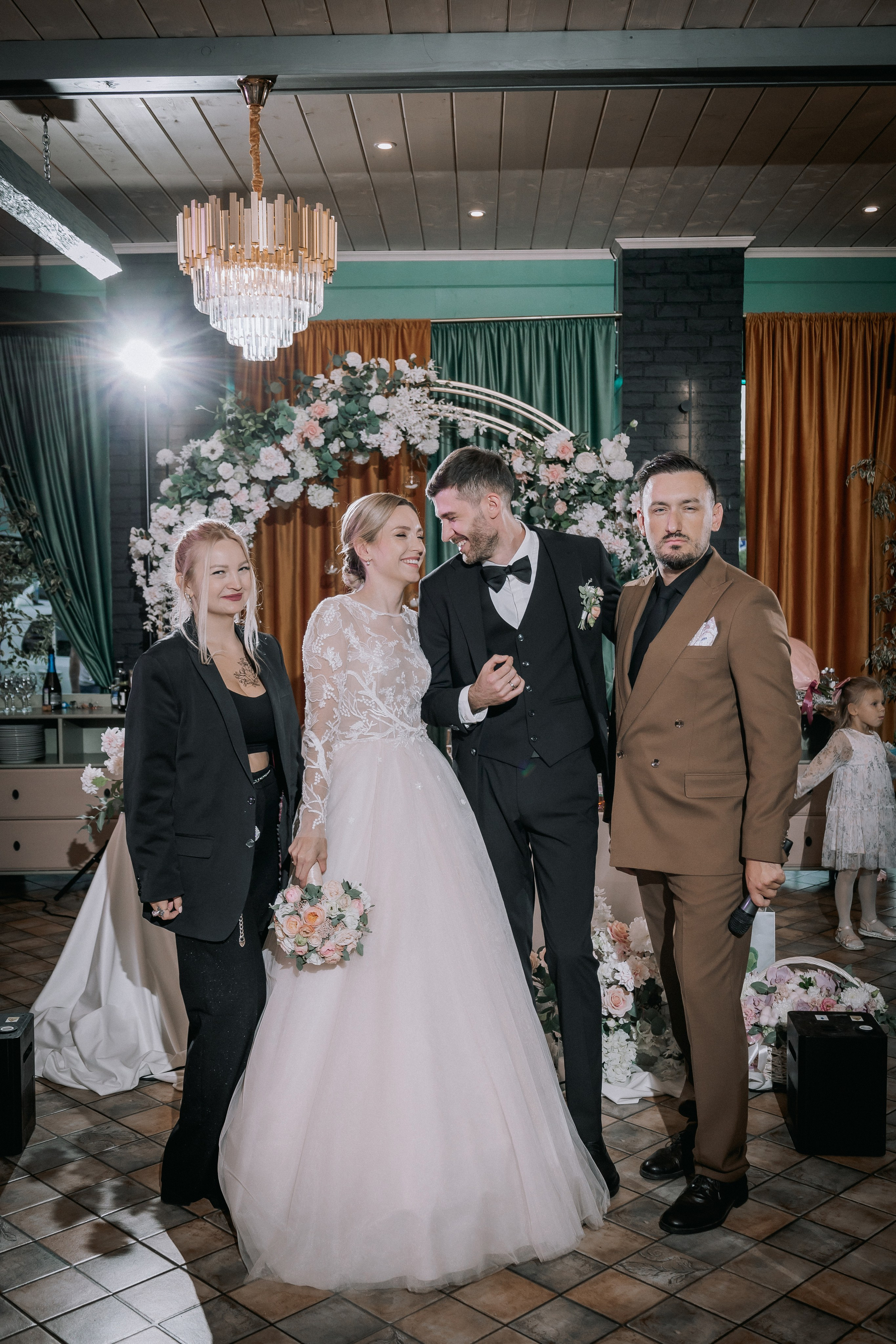 Свадебный день. Дарья и Джем. Свадебная фотография. Арина Рубах