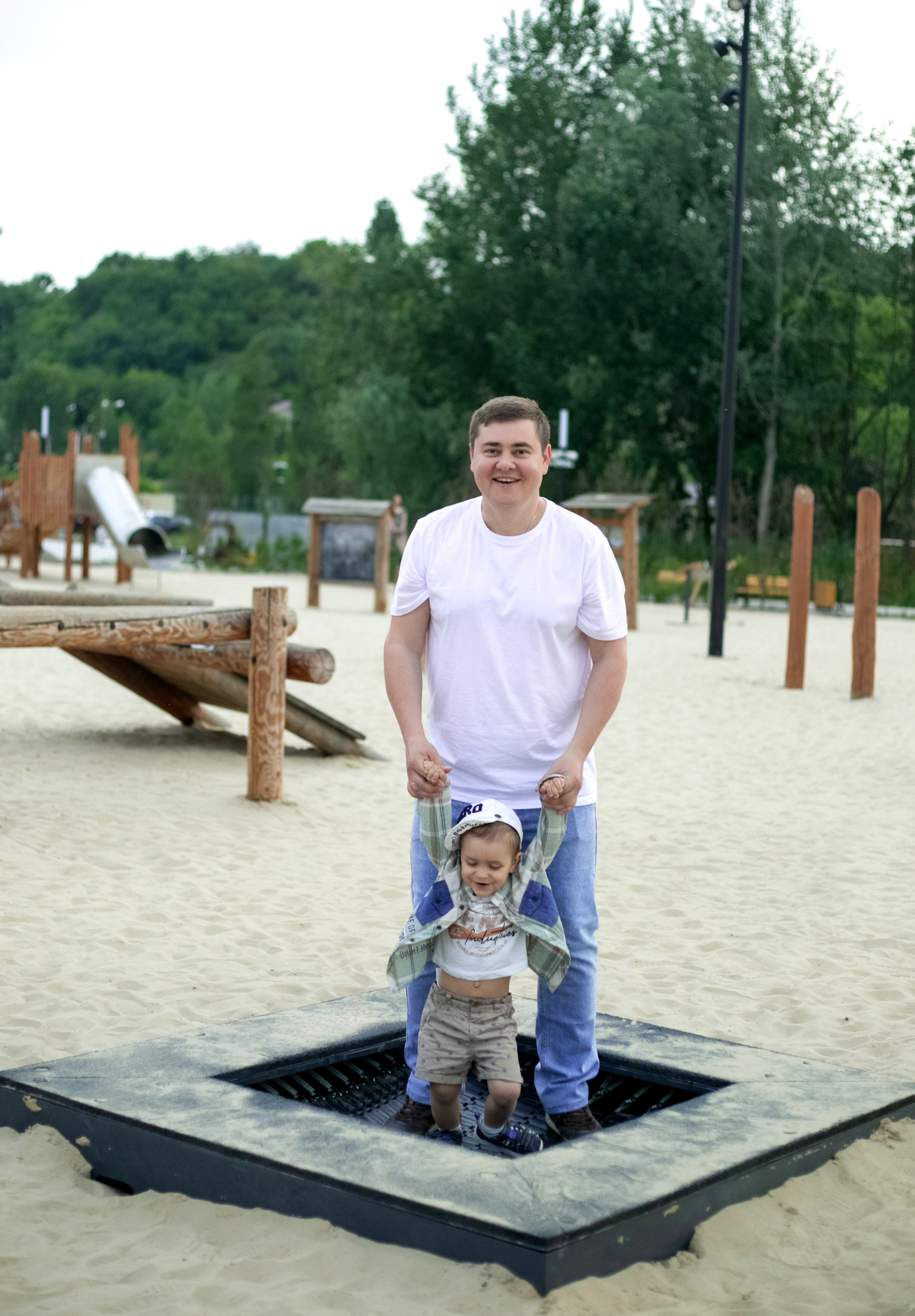 Семейная фотосессия — прогулка по набережной. Вера Соколова фотограф Воронеж