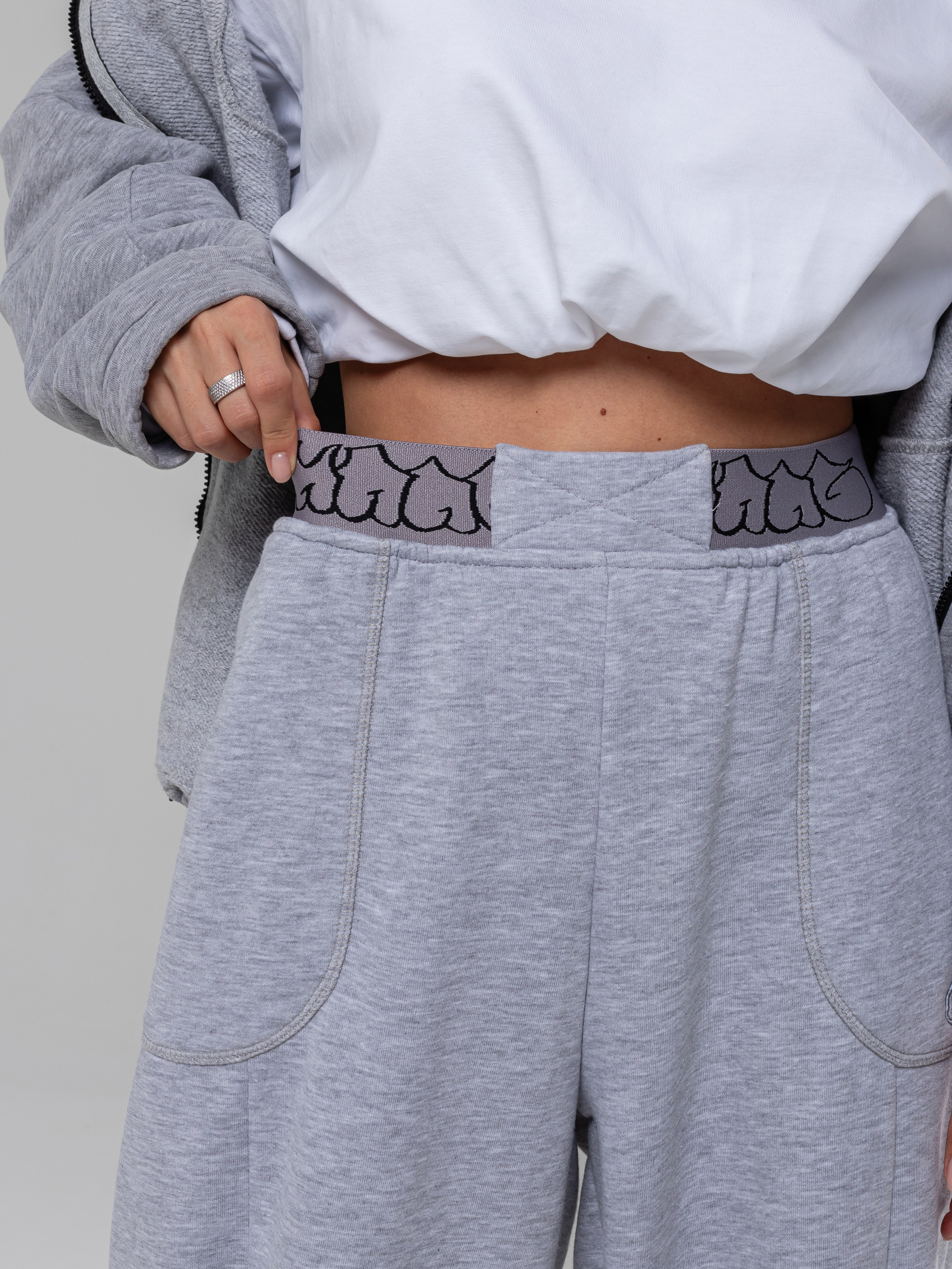 Худи и штаны. Фотограф в Краснодаре Арина Кудряшова