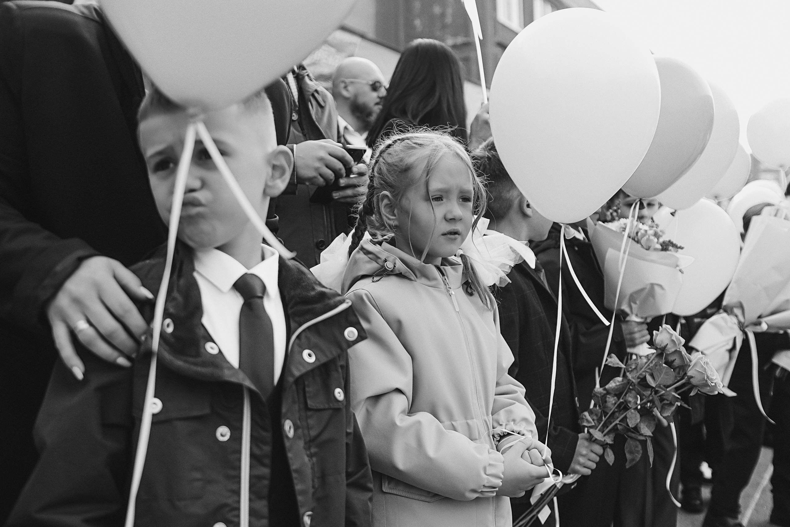 1 сентября линейка+кл час+портреты. Семейный фотограф Тюмень, фотограф на роды Салмина Мария