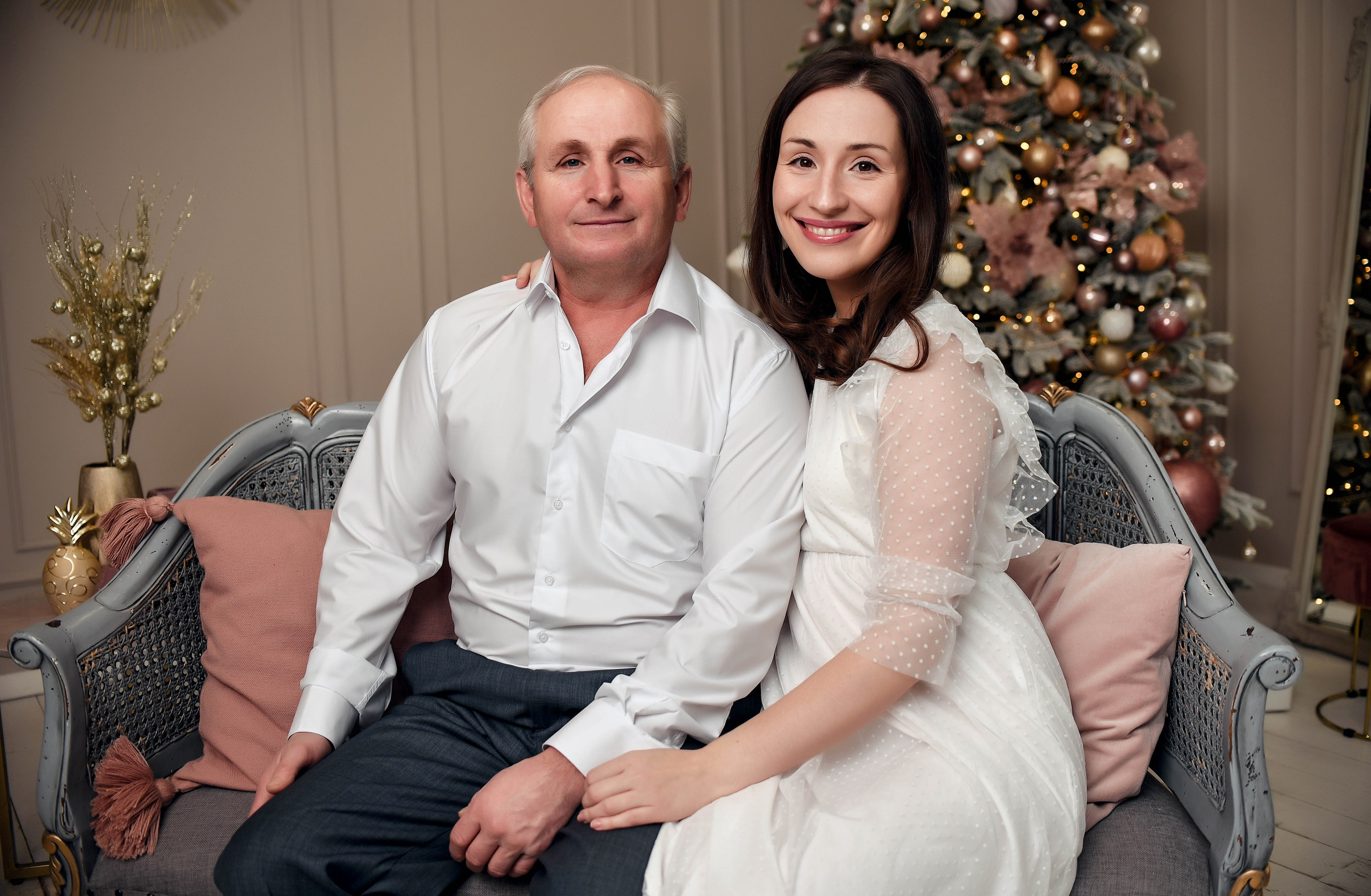 Новогодняя семейная. Свадебный, семейный, детский, контент фотограф в Омске Максим Ильин