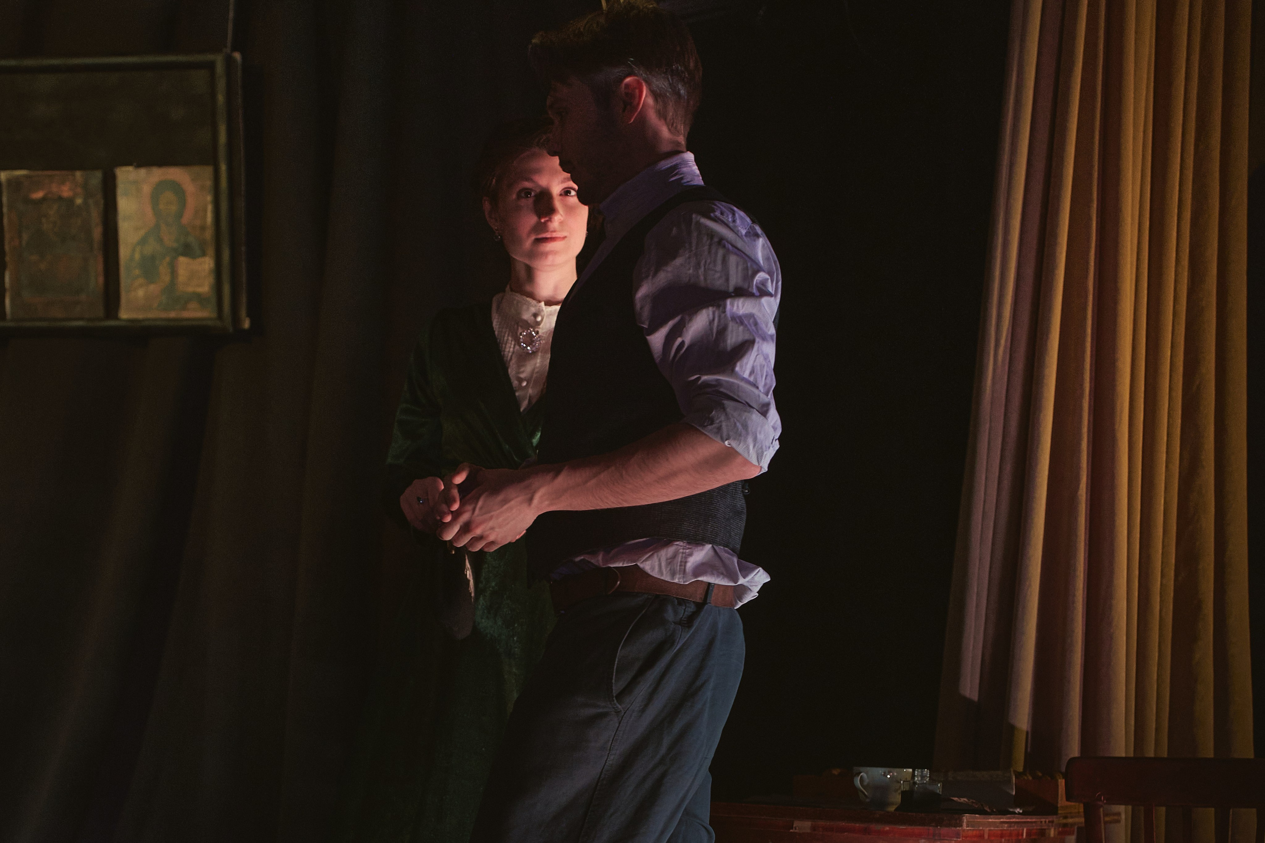 Васса Железнова. Фотограф Женя Пашкина