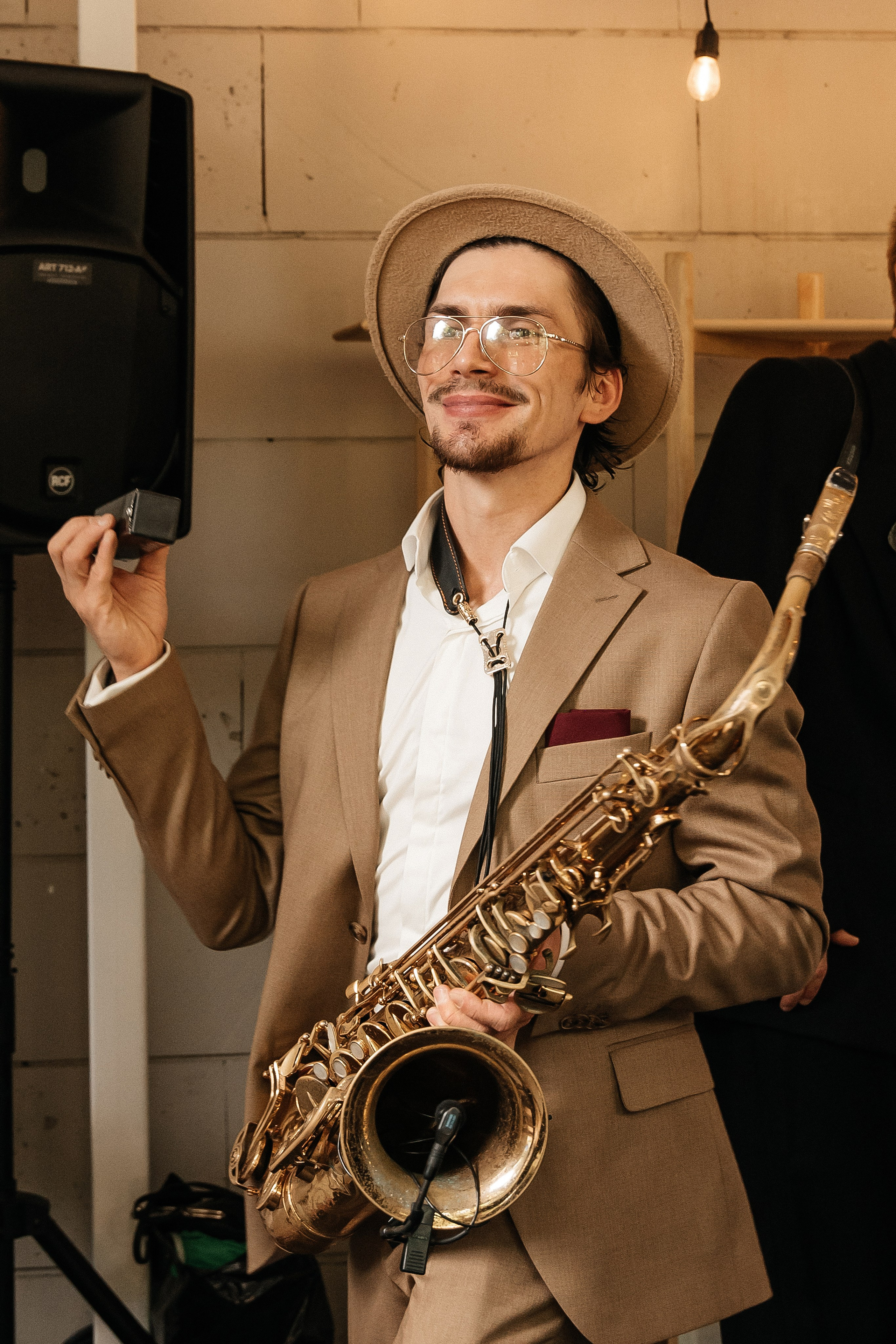 ANONS. Мария — Свадебный фотограф