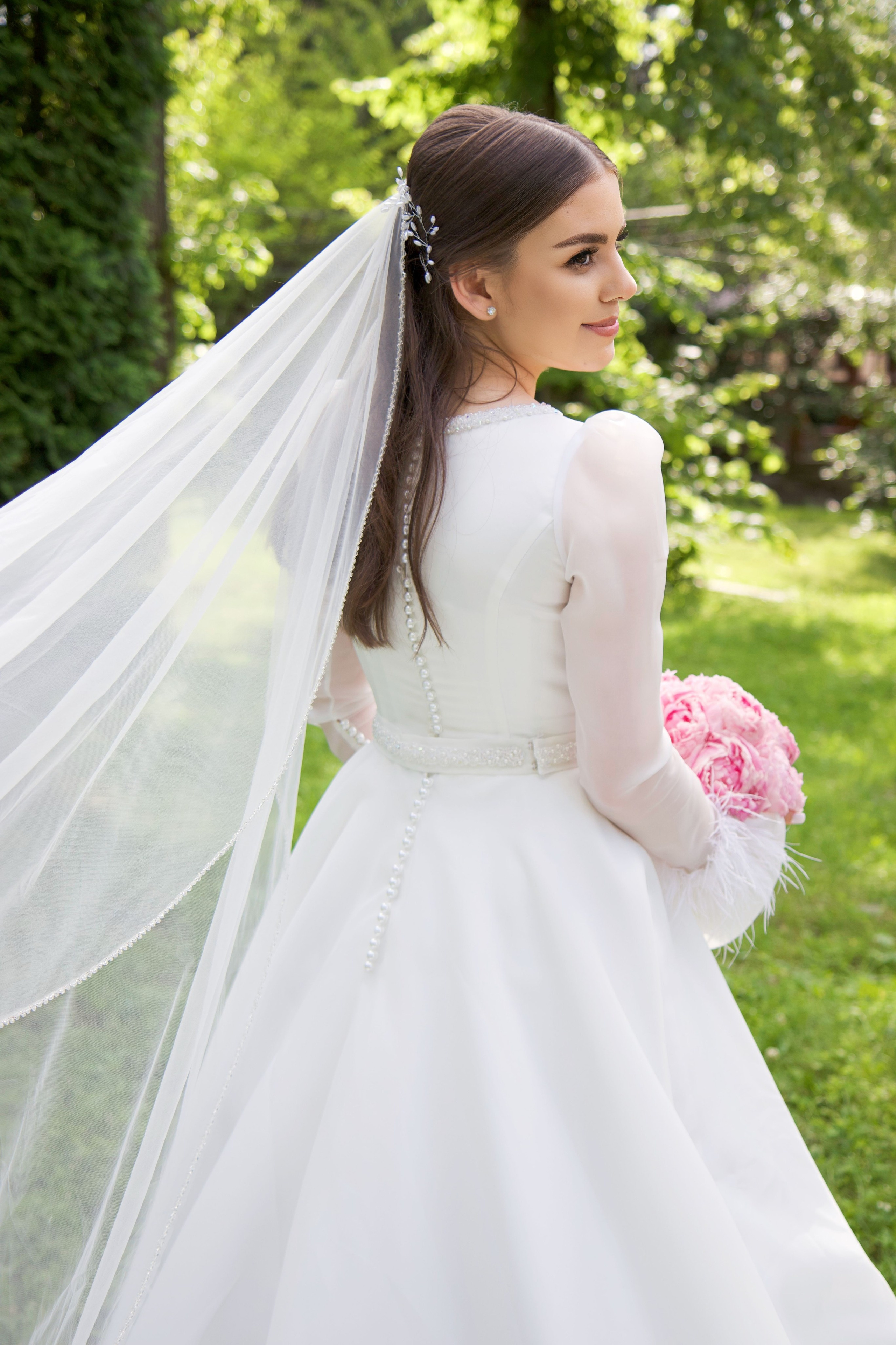 Руслан и Динара. Zuleta.Go