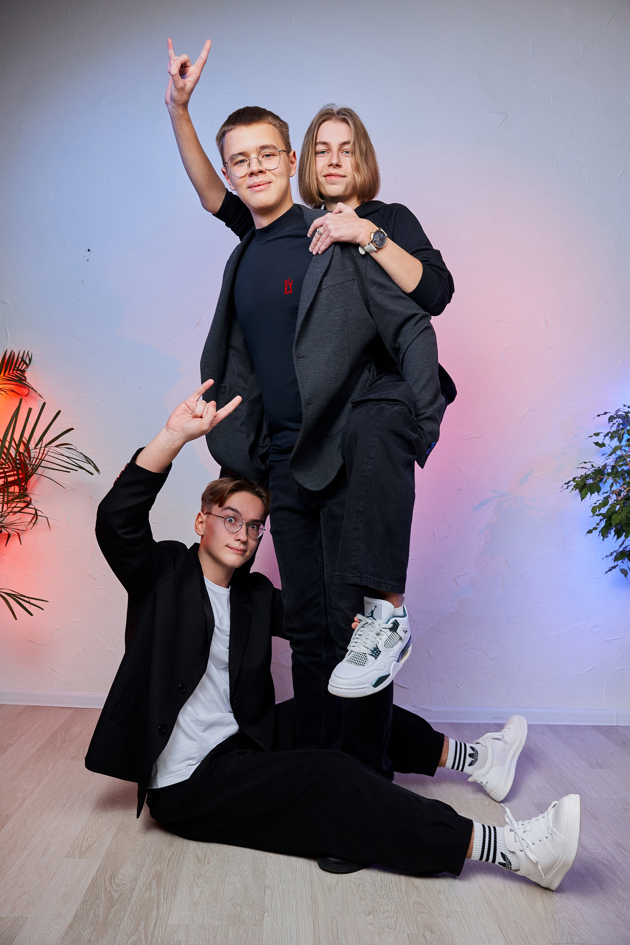 9 — 11 классы. Выпускные альбомы в Рыбинске и Ярославле