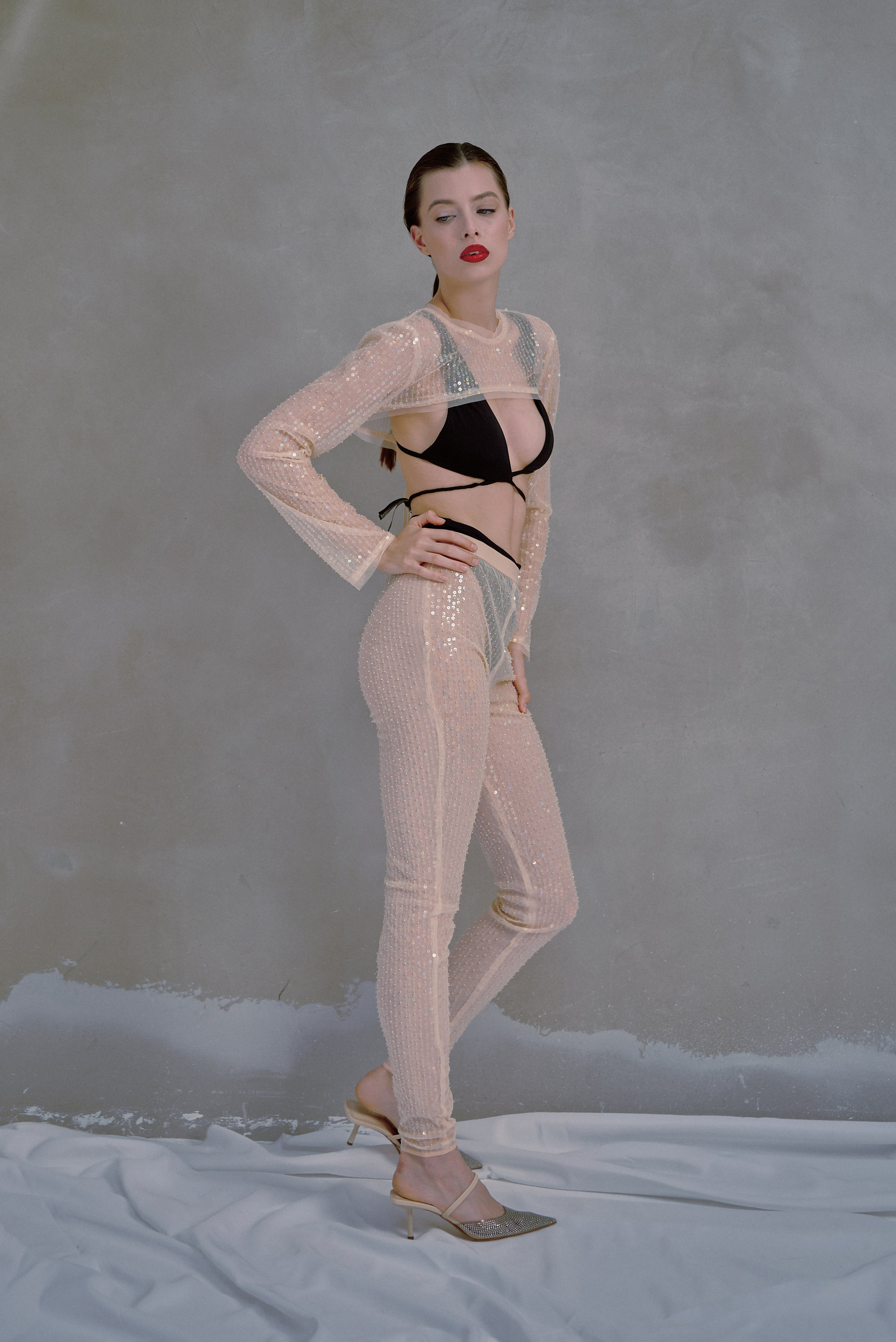 Костюм блестки. Наталия Дианова — фотограф для брендов и экспертов в Москве