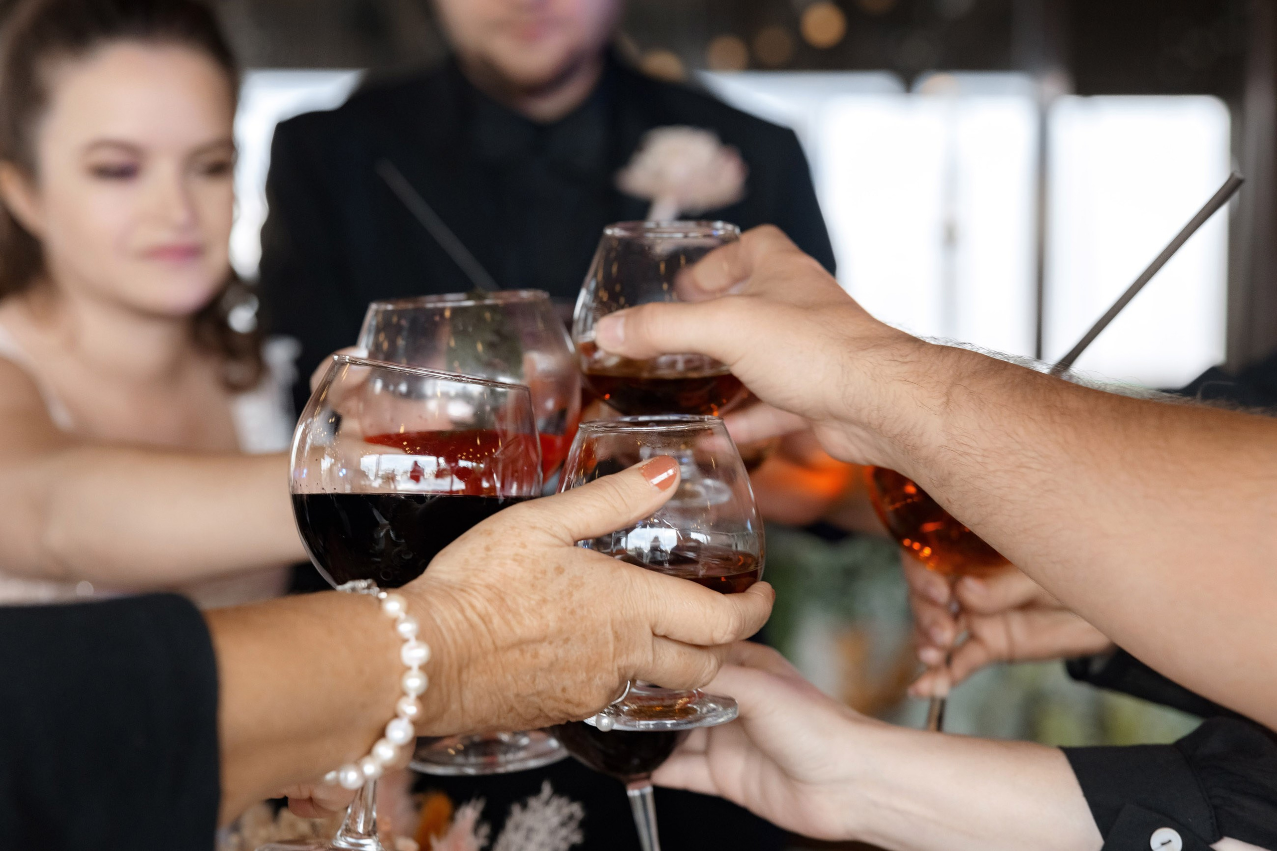 Артем и Вера. Свадебный фотограф и видеограф Юрий и Эля Дубинины