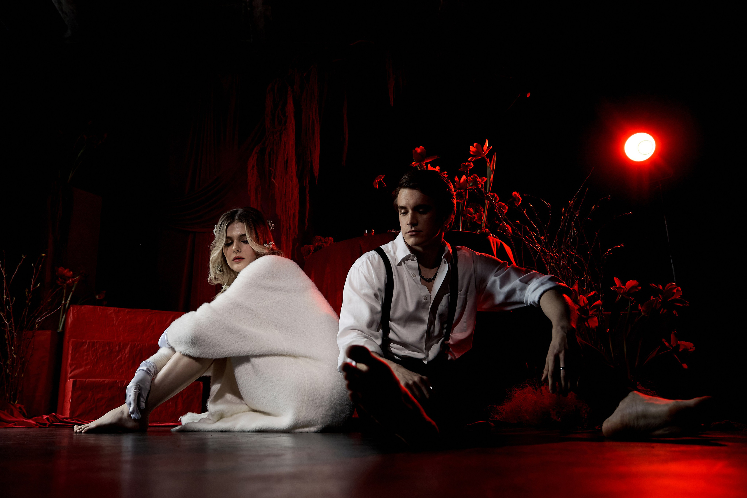 Red. Свадебный фотограф в Красноярске Владимир Ятмасов