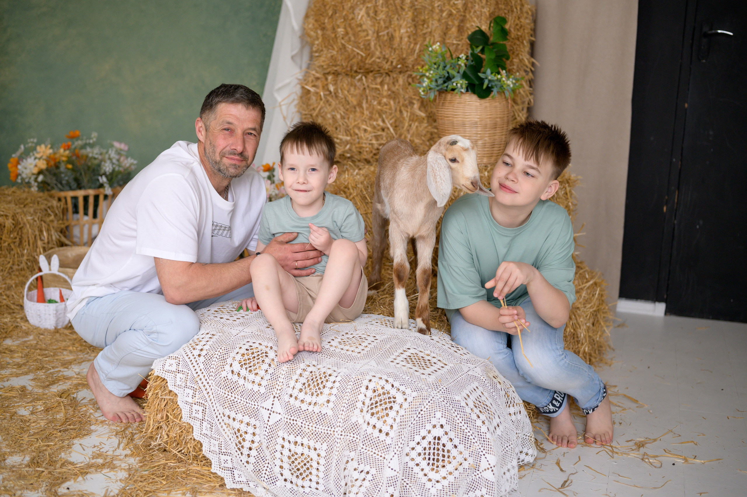 Фотостудия «Рояль» зал «Графика». Фотограф новорожденных, семейный детский в Тюмени Татьяна Морозова