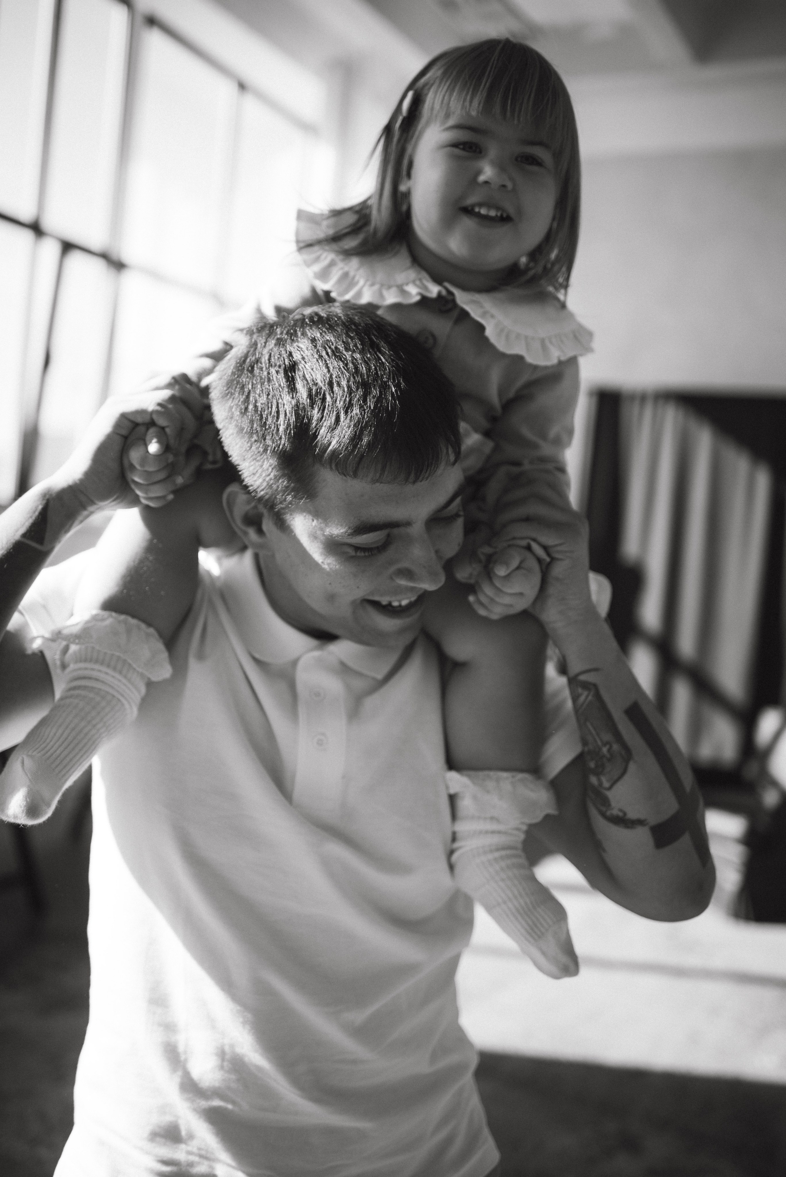 Настя, Паша и маленькая Лиза. Обо мне