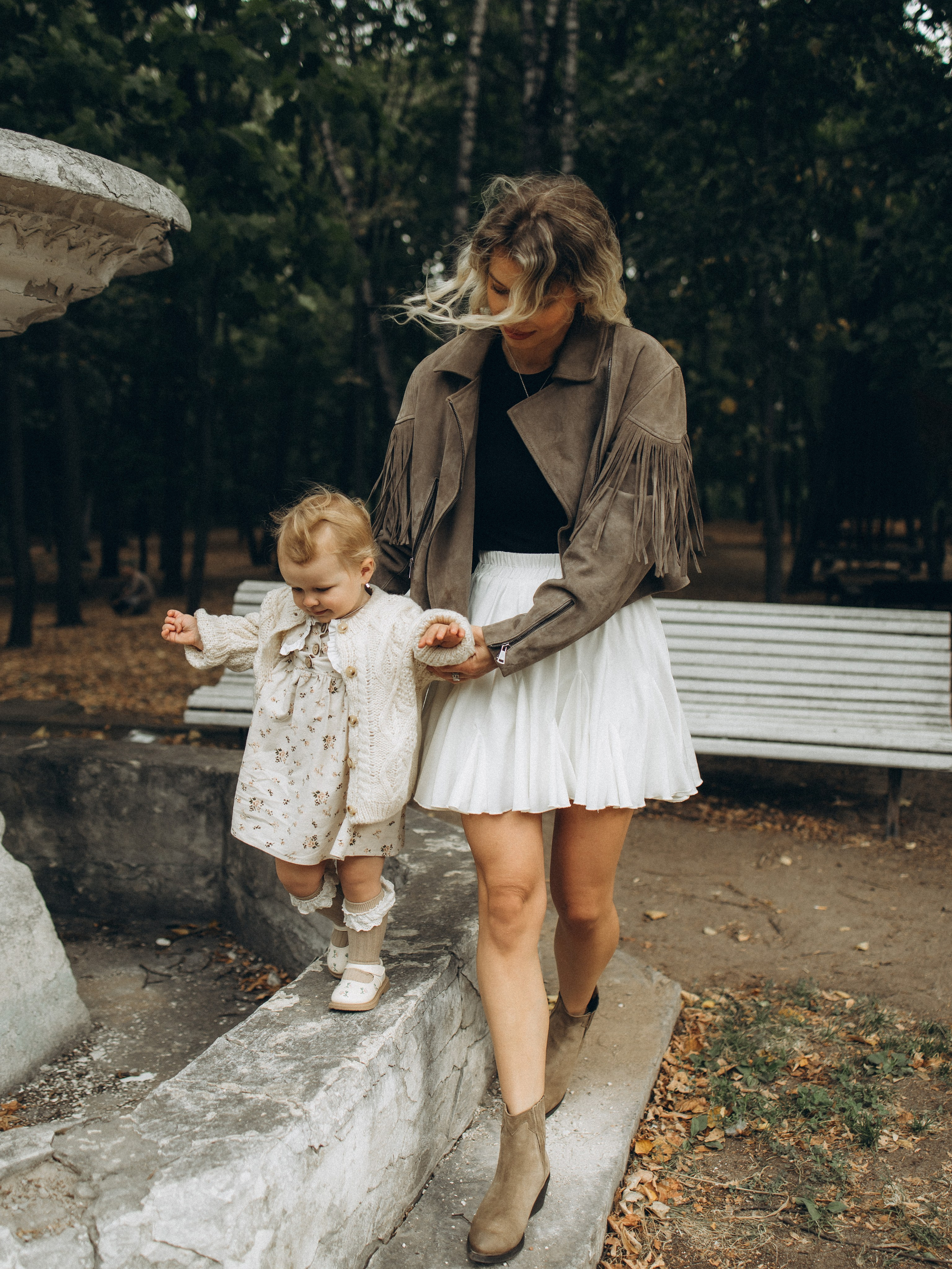 Осенняя история. Вика и Стеша. Фотограф Дарья Соколовская