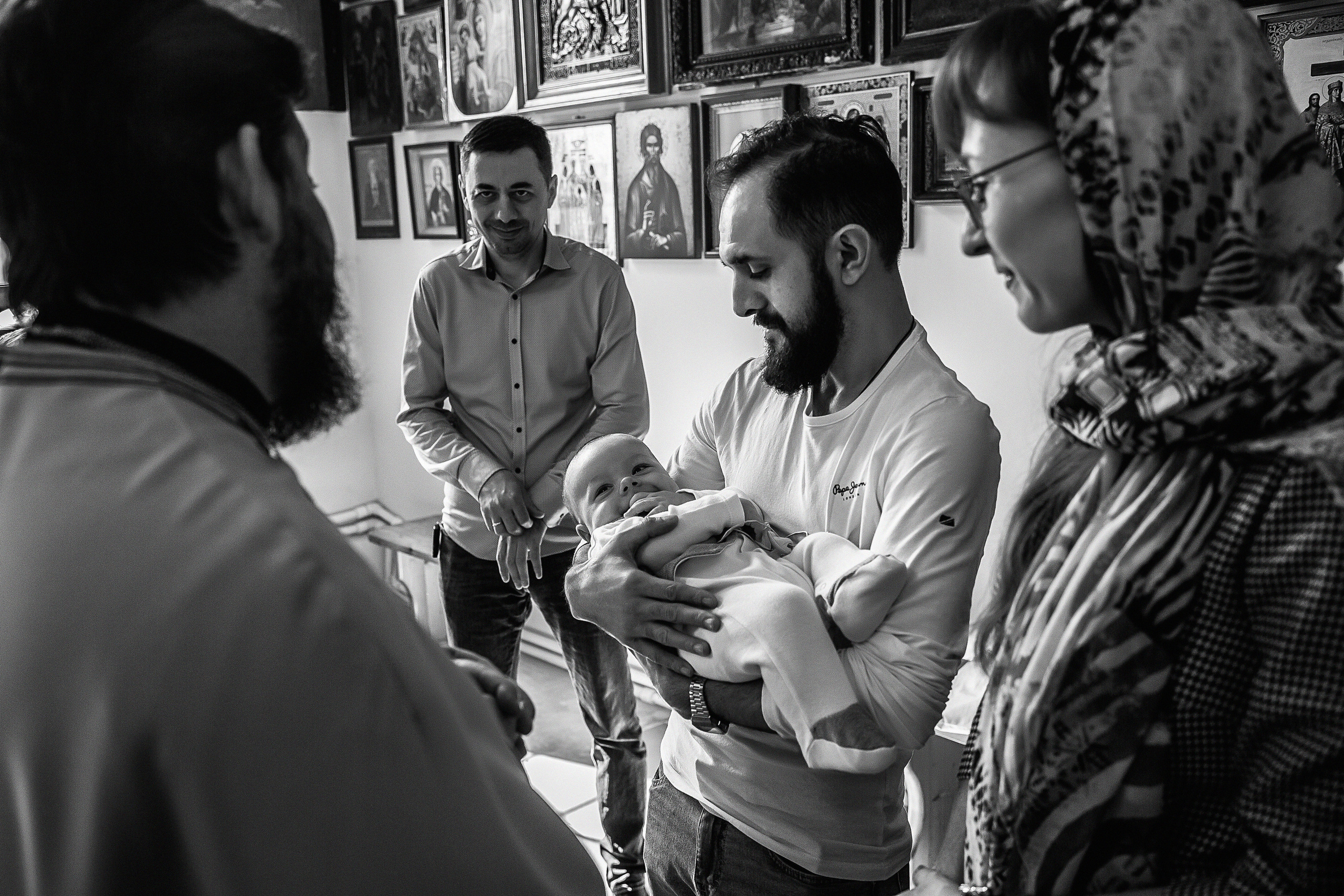 Таинство Крещения Ч/Б. Свадебный и семейный фотограф/видеограф в Краснодаре Наталья Осинская