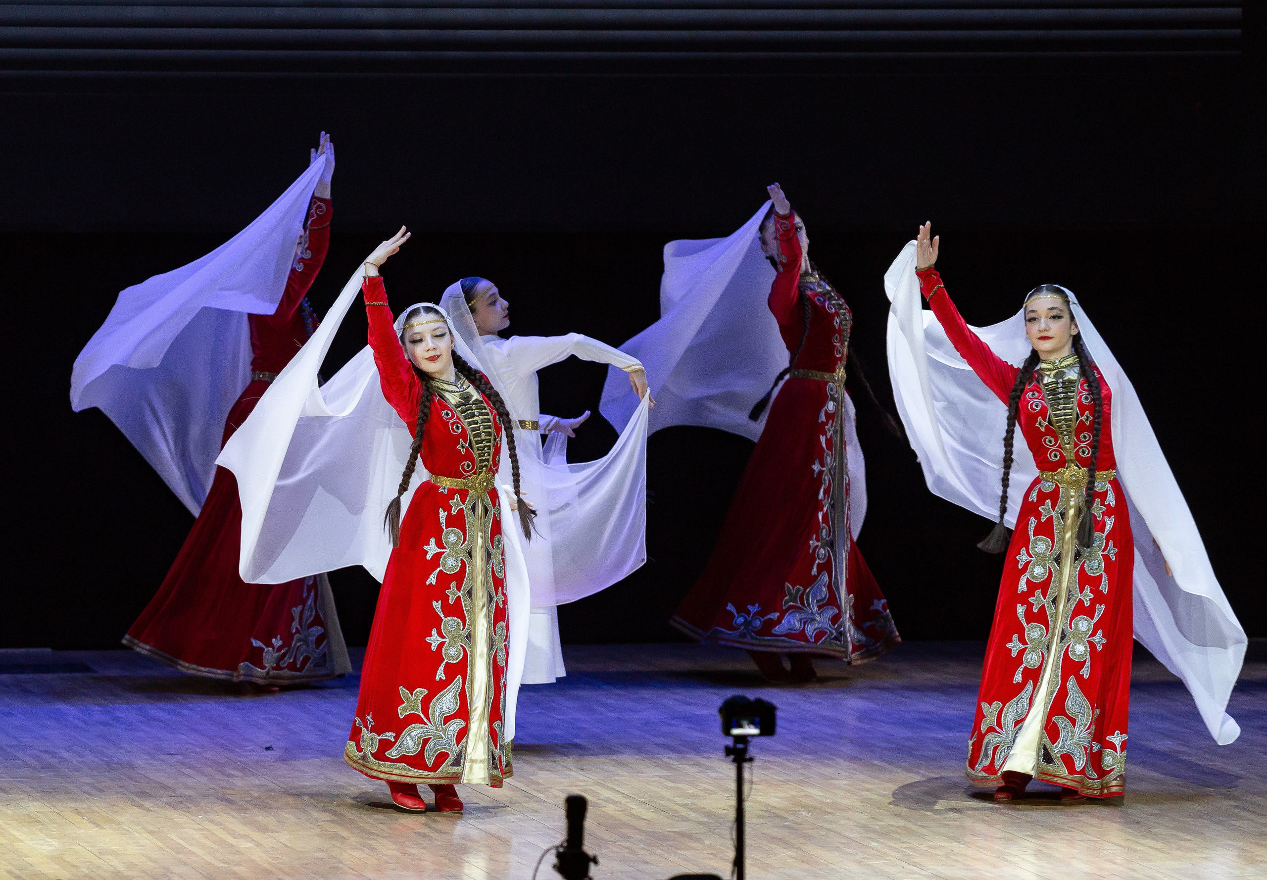 Юбилейный концерт танцевального коллектива «Адыги». Репортажный фотограф в Москве