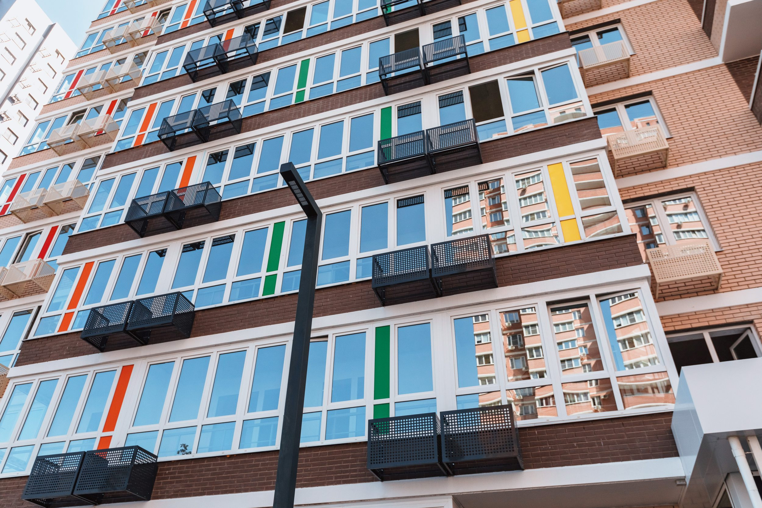 ЖК Абрикосово | Подъезд, холл, этаж здания | ТОЧНО. Фотограф Марина Верятинская | Краснодар