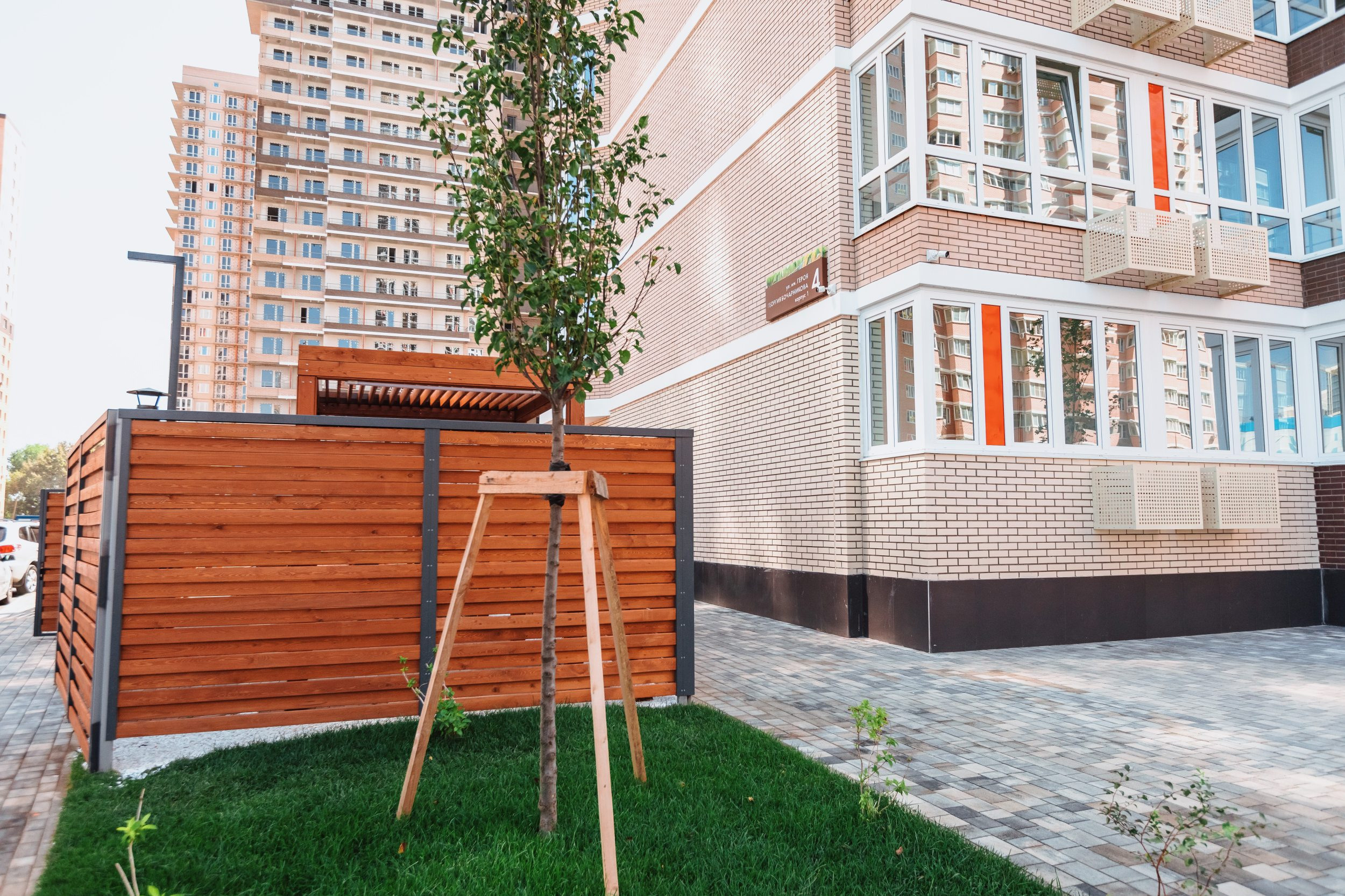 ЖК Абрикосово | Подъезд, холл, этаж здания | ТОЧНО. Фотограф Марина Верятинская | Краснодар