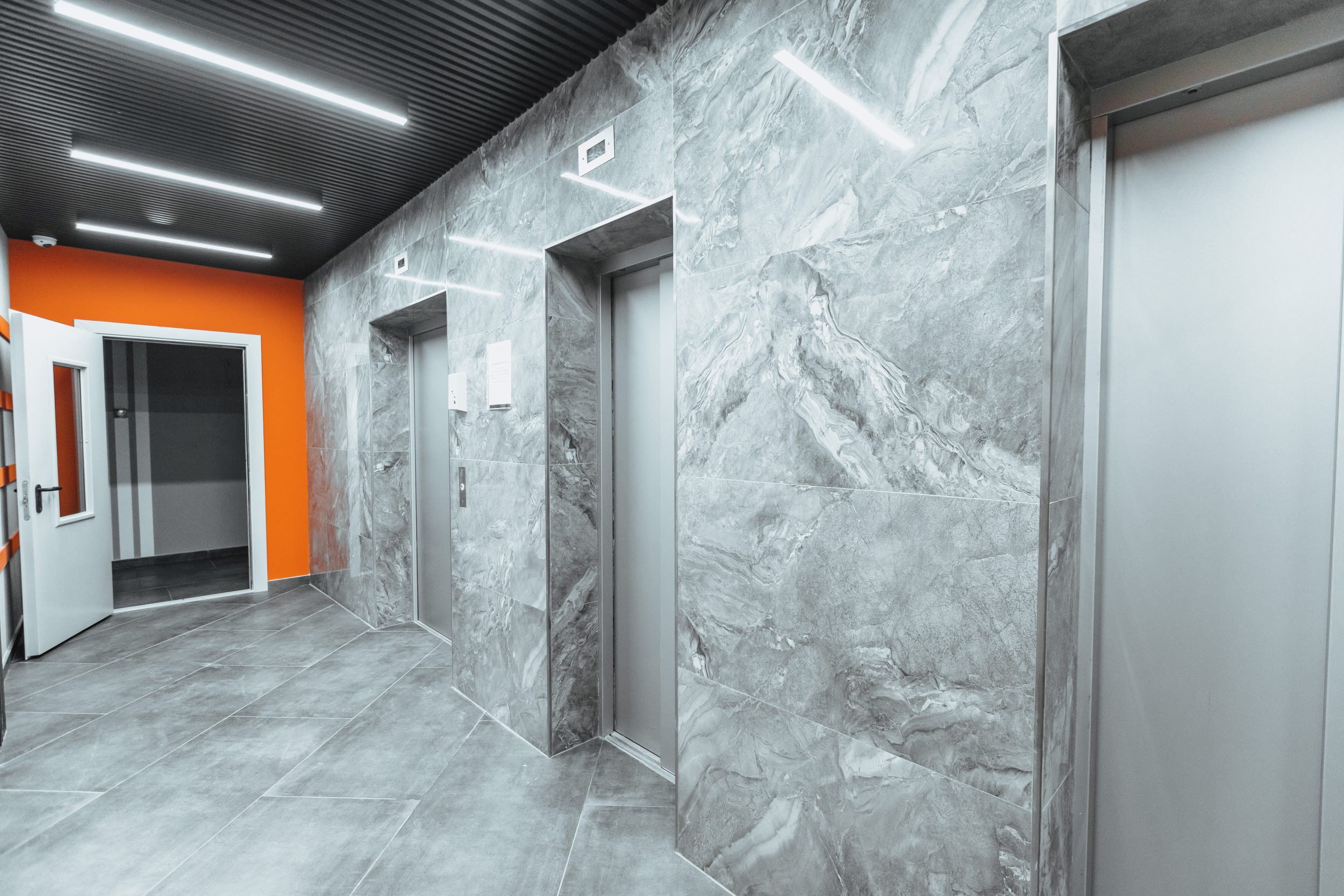 ЖК Абрикосово | Подъезд, холл, этаж здания | ТОЧНО. Фотограф Марина Верятинская | Краснодар