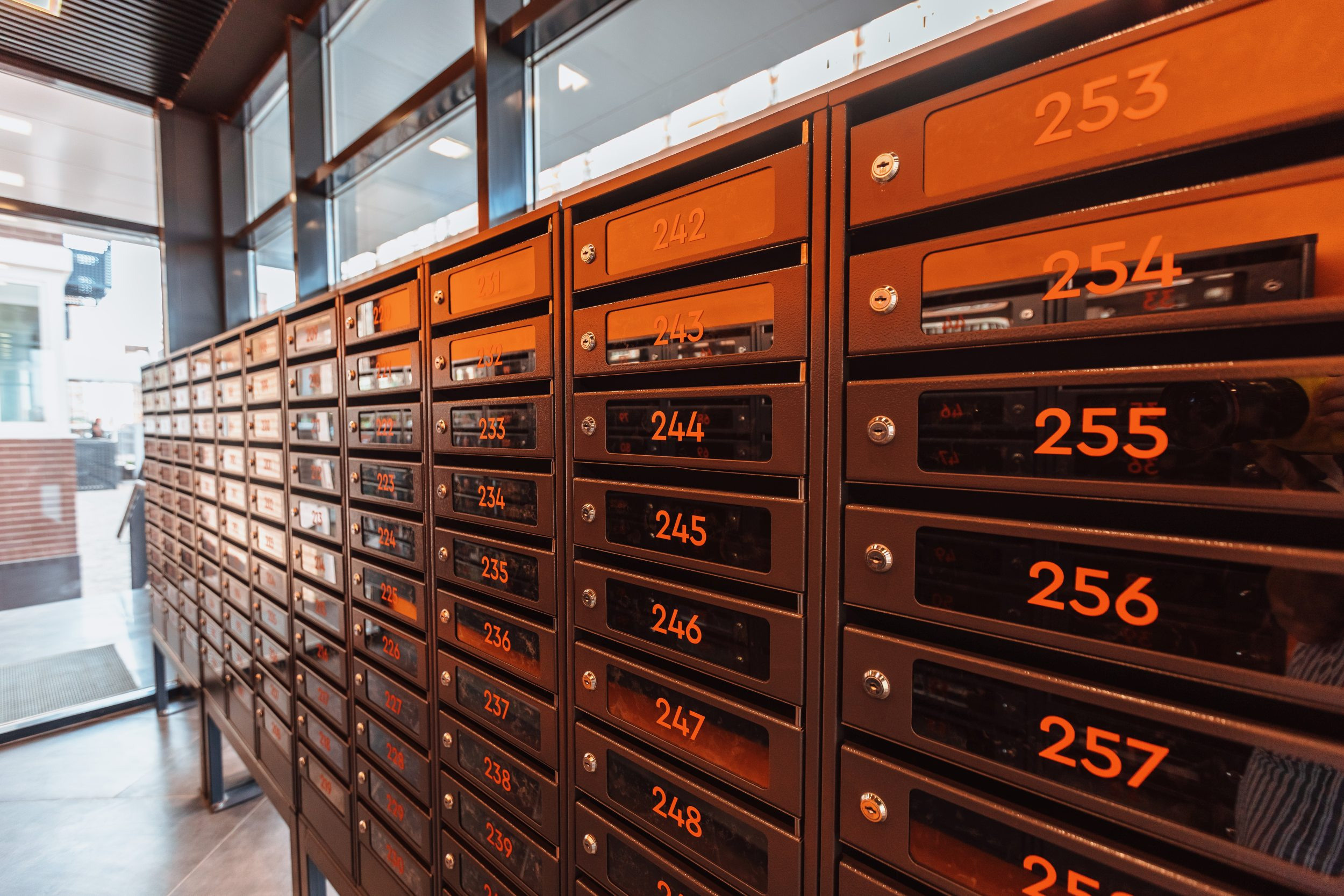 ЖК Абрикосово | Подъезд, холл, этаж здания | ТОЧНО. Фотограф Марина Верятинская | Краснодар