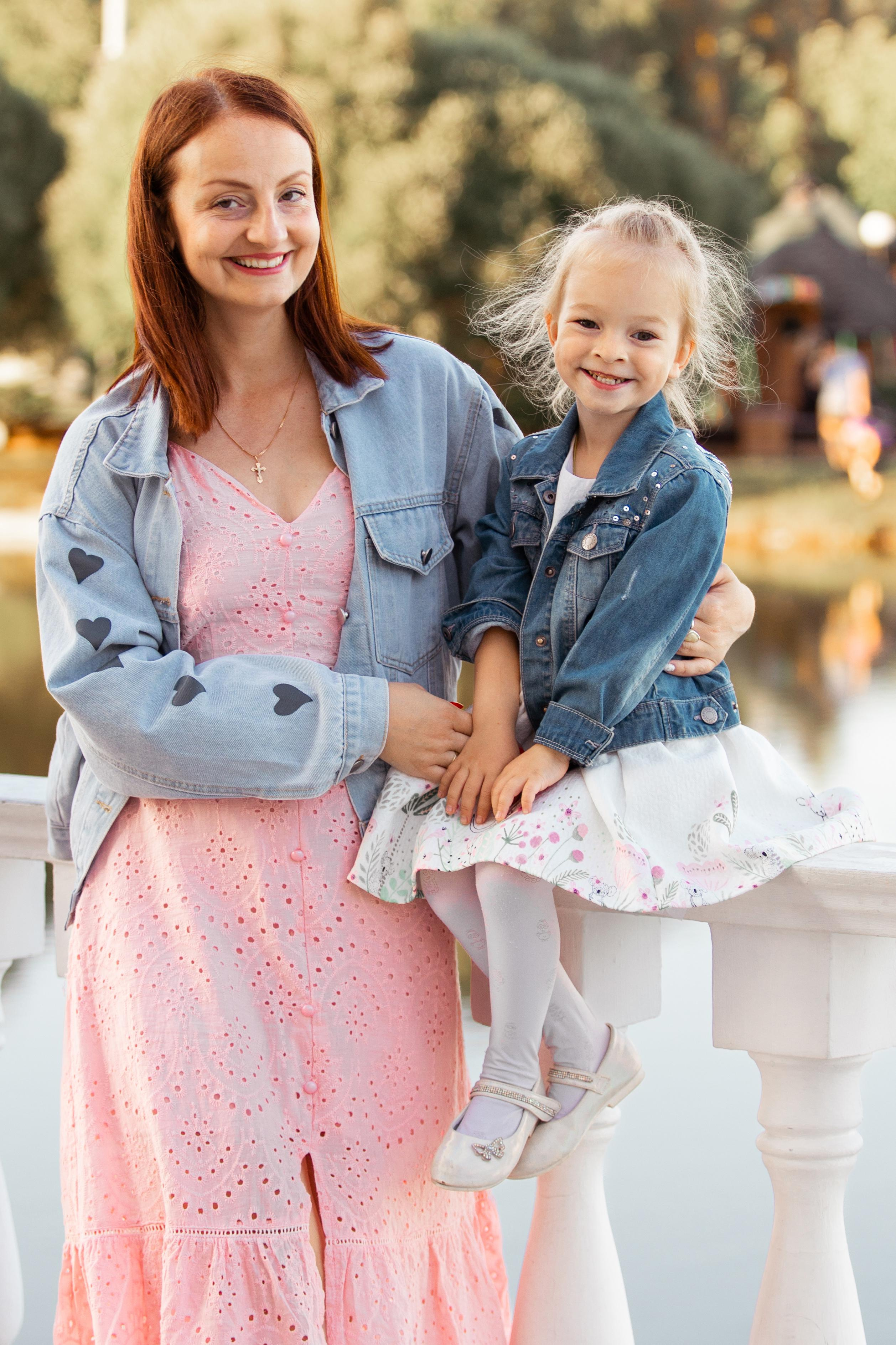 Прогулочная фотосессия для Натальи и ее дочки. Свадебный и семейный фотограф в Ульяновске Орешина Елена