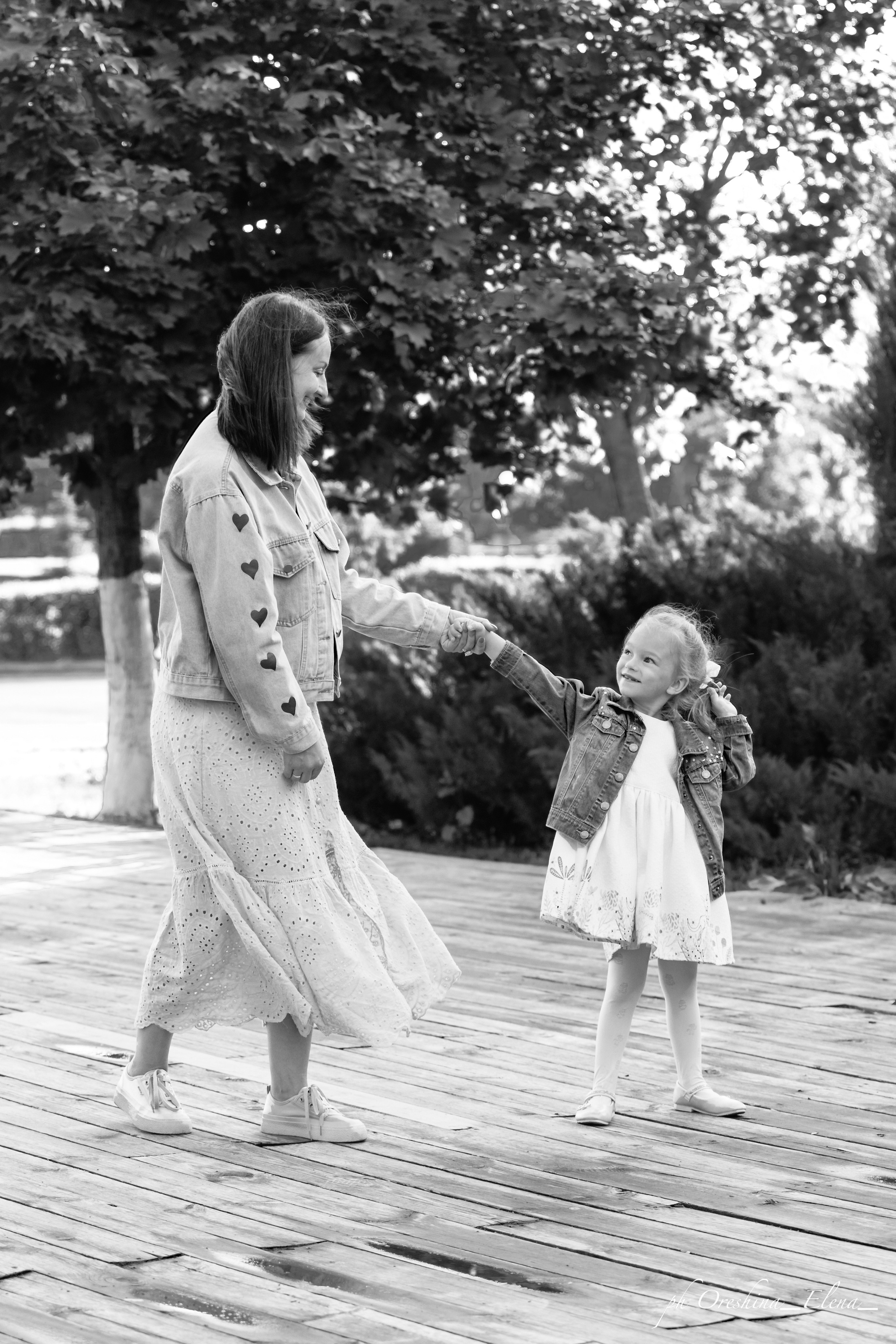 Прогулочная фотосессия для Натальи и ее дочки. Свадебный и семейный фотограф в Ульяновске Орешина Елена