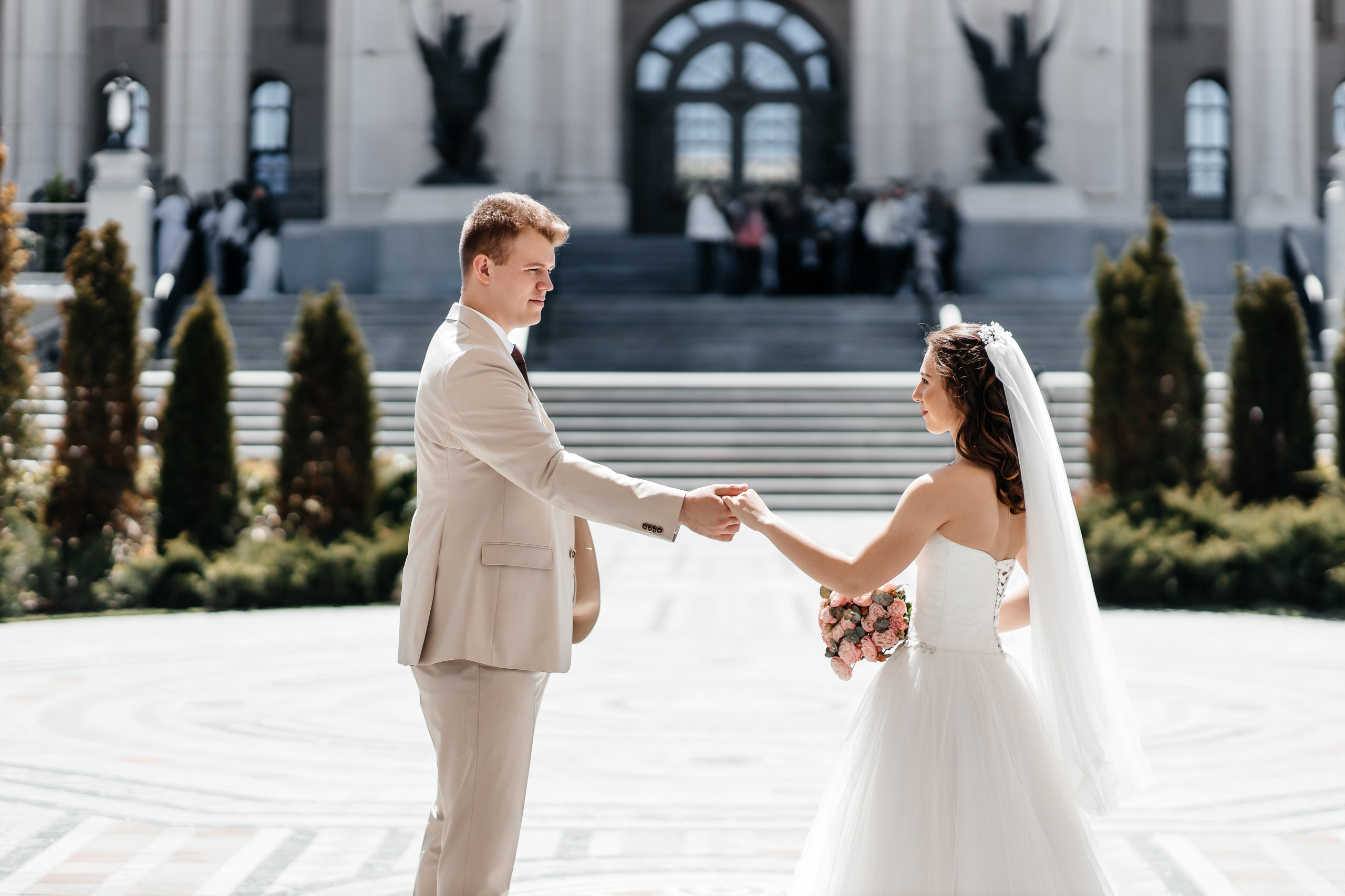 Сакура в Японском саду. Анонс свадьбы для Никиты и Марины. Свадебный фотограф в Крыму и Севастополе Ольга Баскакова