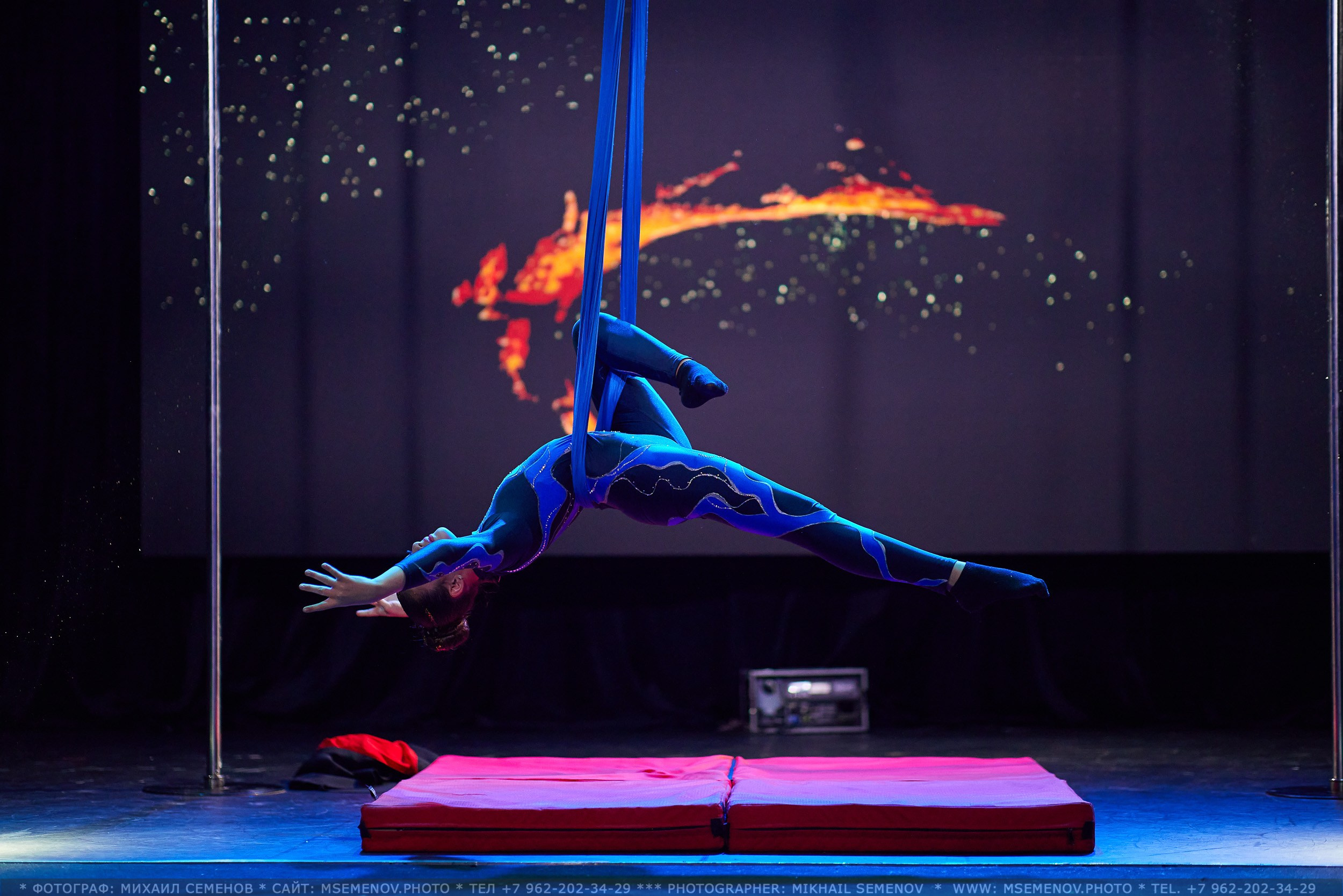 Анонс «SOUL POLE CHAMPIONSHIP IV». Photographer for business Mikhail Semenov. Aqua photo studio, photo school