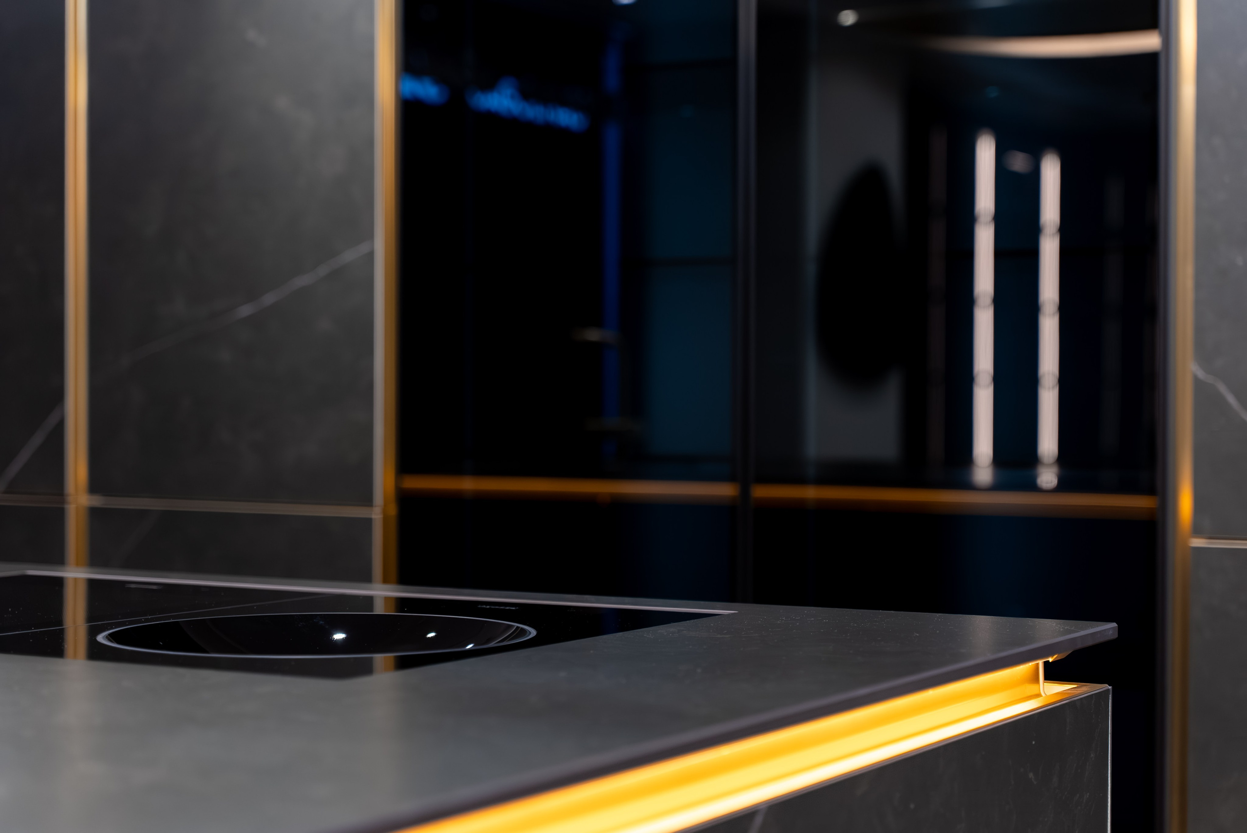 Шоурум WARENDORF. KUSTOV PRODUCTION — профессиональная фотосъёмка в Москве