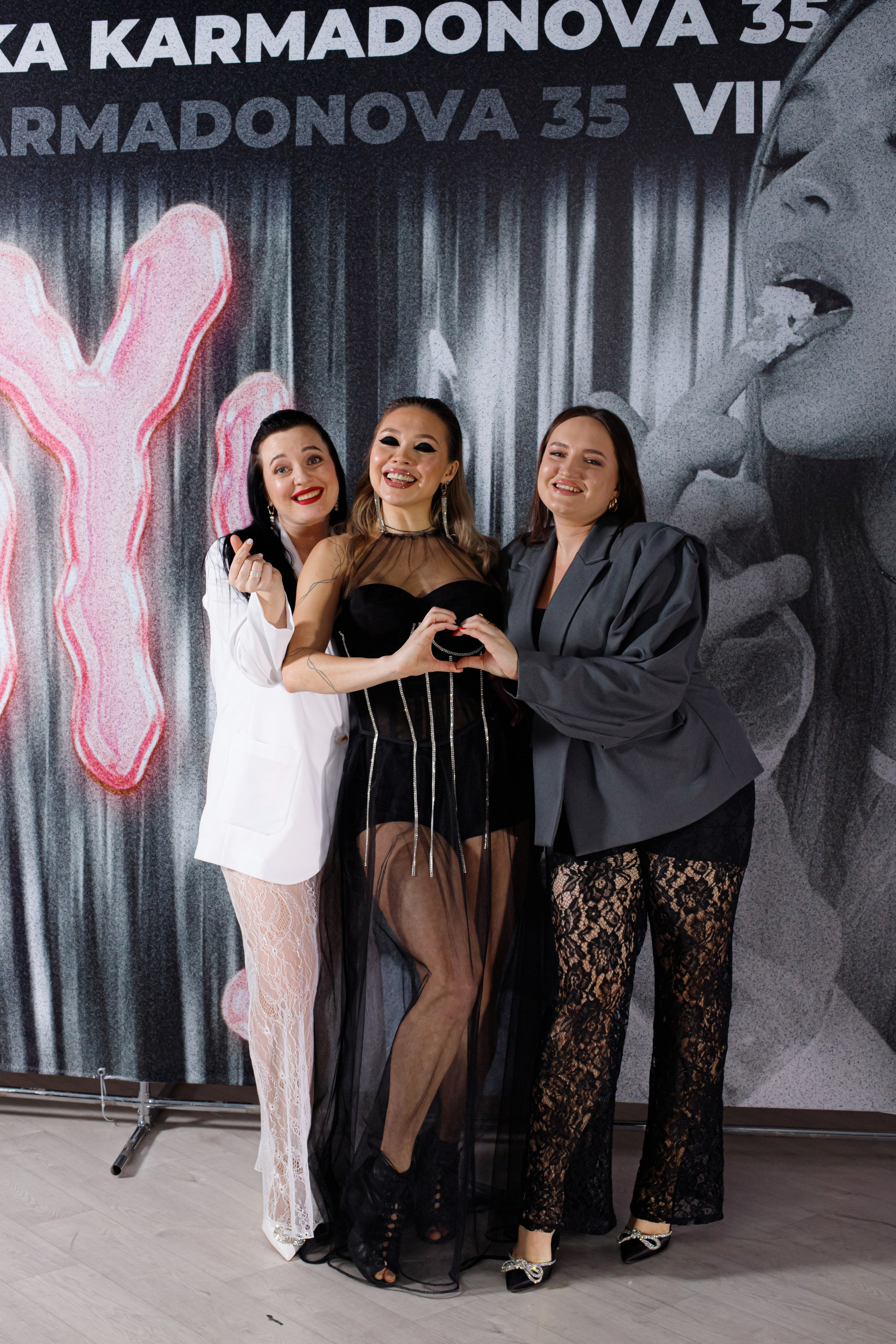 VIKA KARMADONOVA. Photokarish