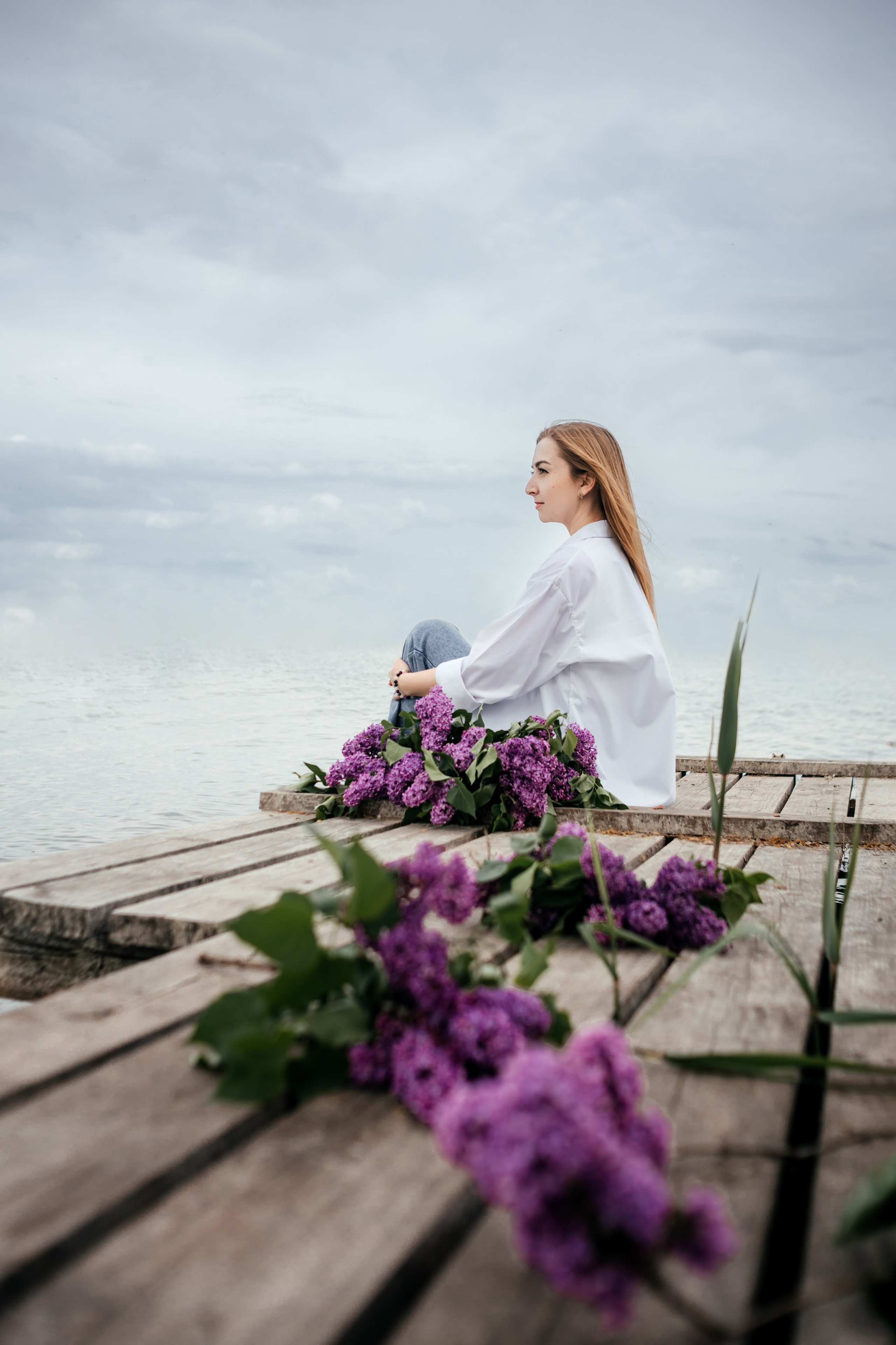 Женская фотосессия на природе с сиренью. Свадебный и семейный фотограф в Краснодарском крае Мария Данилкина