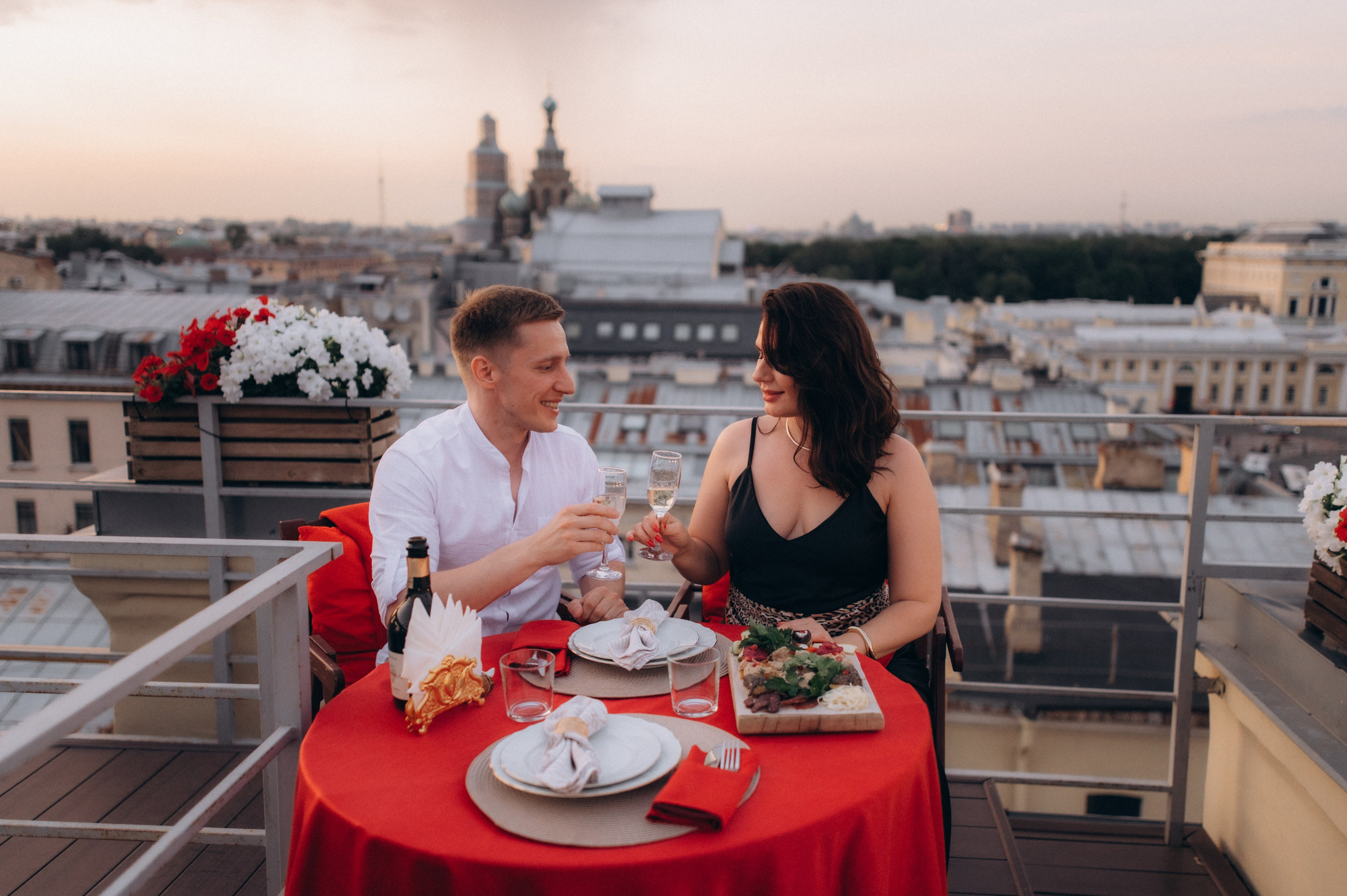 Свидание на крыше Петербурга. Семейный фотограф в Санкт-Петербурге Александра Милованова