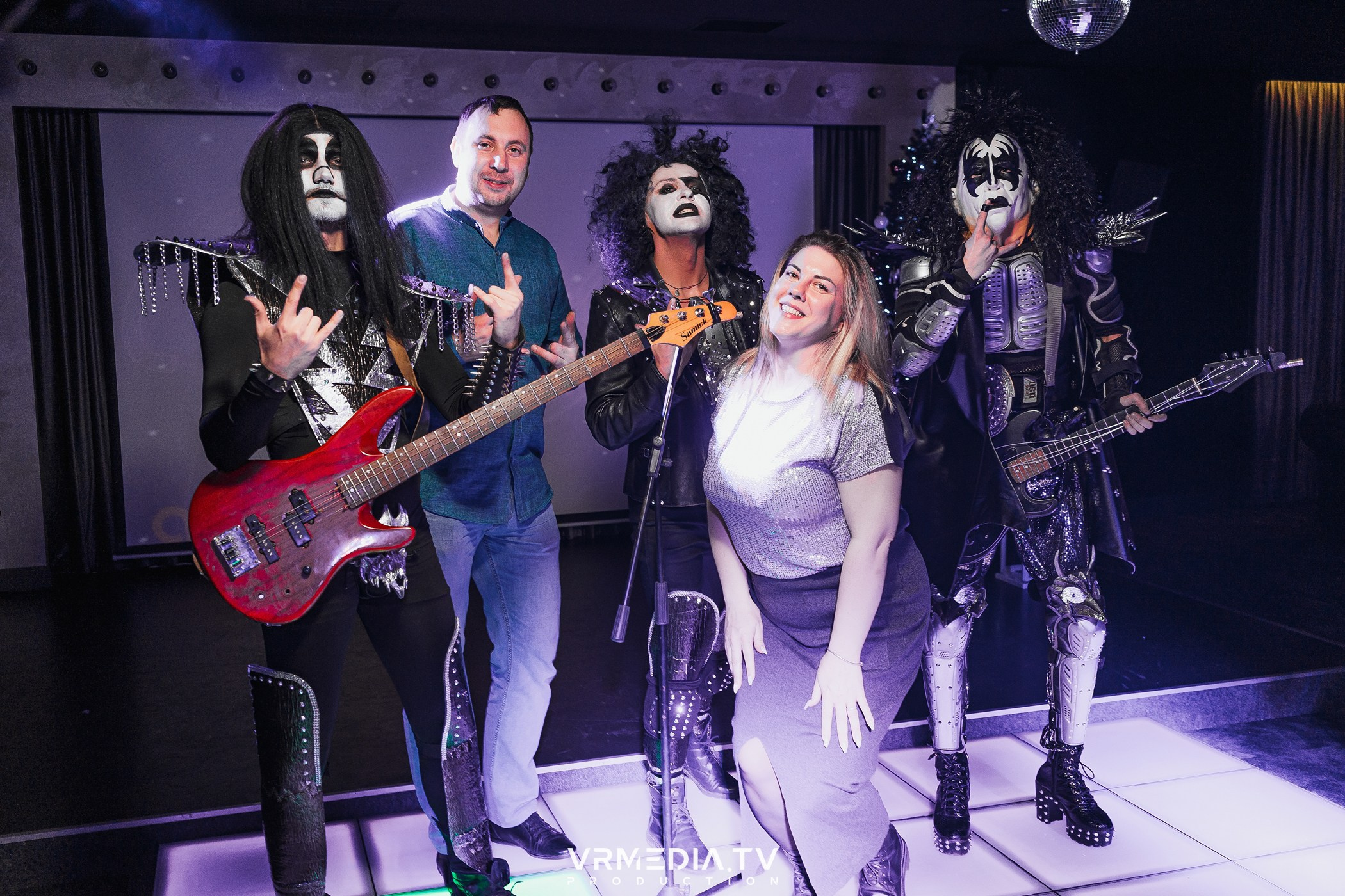 РОК-ВЕЧЕРИНКА в караоке-баре «Volna»